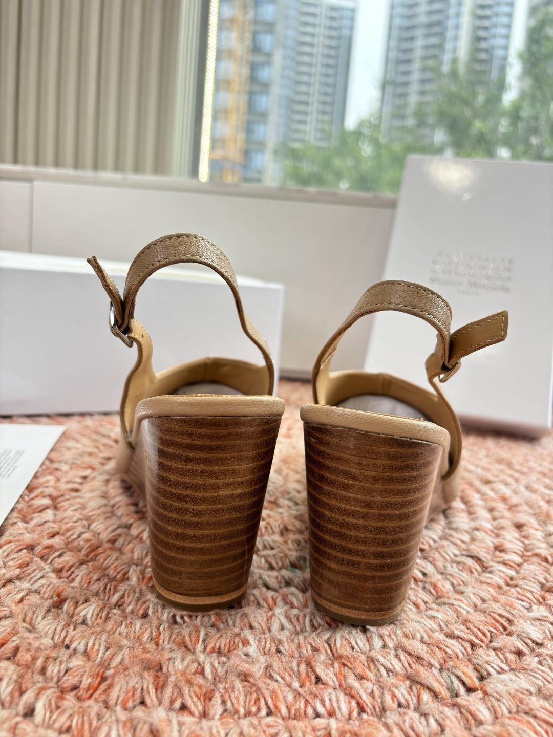 🌾G012代购级别2026 5Maison Margie马吉拉•分趾粗跟平底复古玛丽珍坡跟芭蕾舞指鱼嘴单