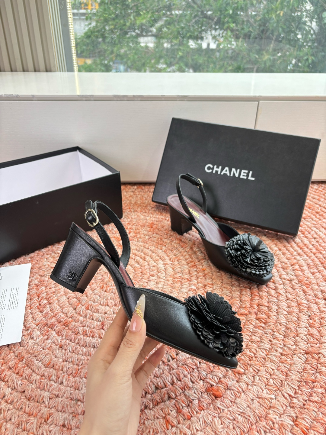 🌾G391所见即所得代购级CHANE*2026小香奈儿早春爆品毛球鞋花单鞋妥妥的自留款！！比经典款Sli