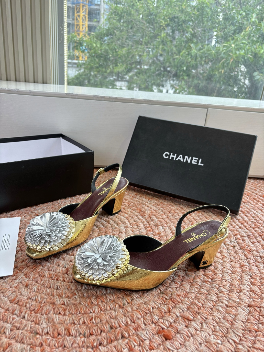 🌾G391所见即所得代购级CHANE*2026小香奈儿早春爆品毛球鞋花单鞋妥妥的自留款！！比经典款Sli