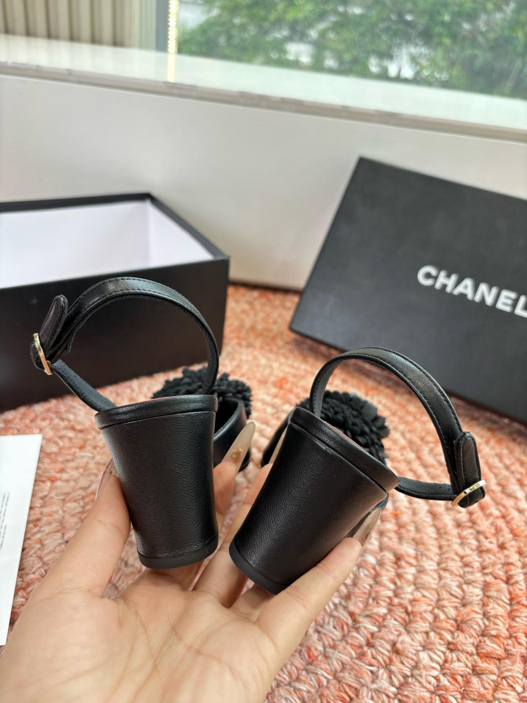 🌾G391所见即所得代购级CHANE*2026小香奈儿早春爆品毛球鞋花单鞋妥妥的自留款！！比经典款Sli