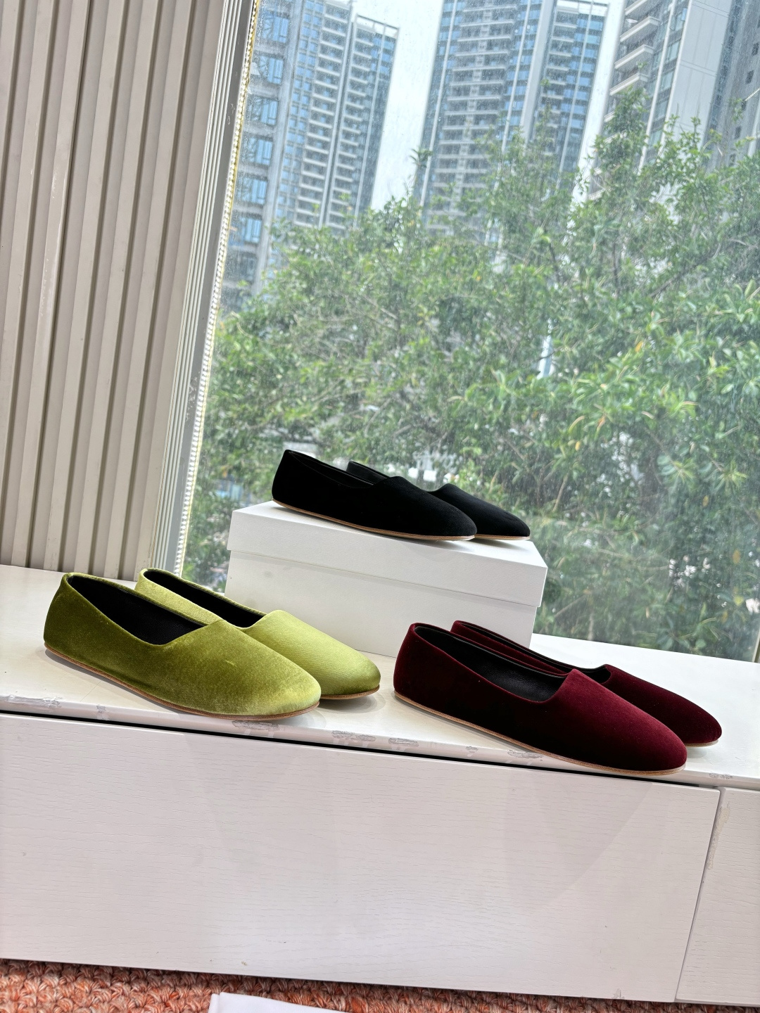 🌾G028😀THE ROW 新品极简圆头 玛丽珍单鞋The Row新一季的设计延续极简主义新款 Cana