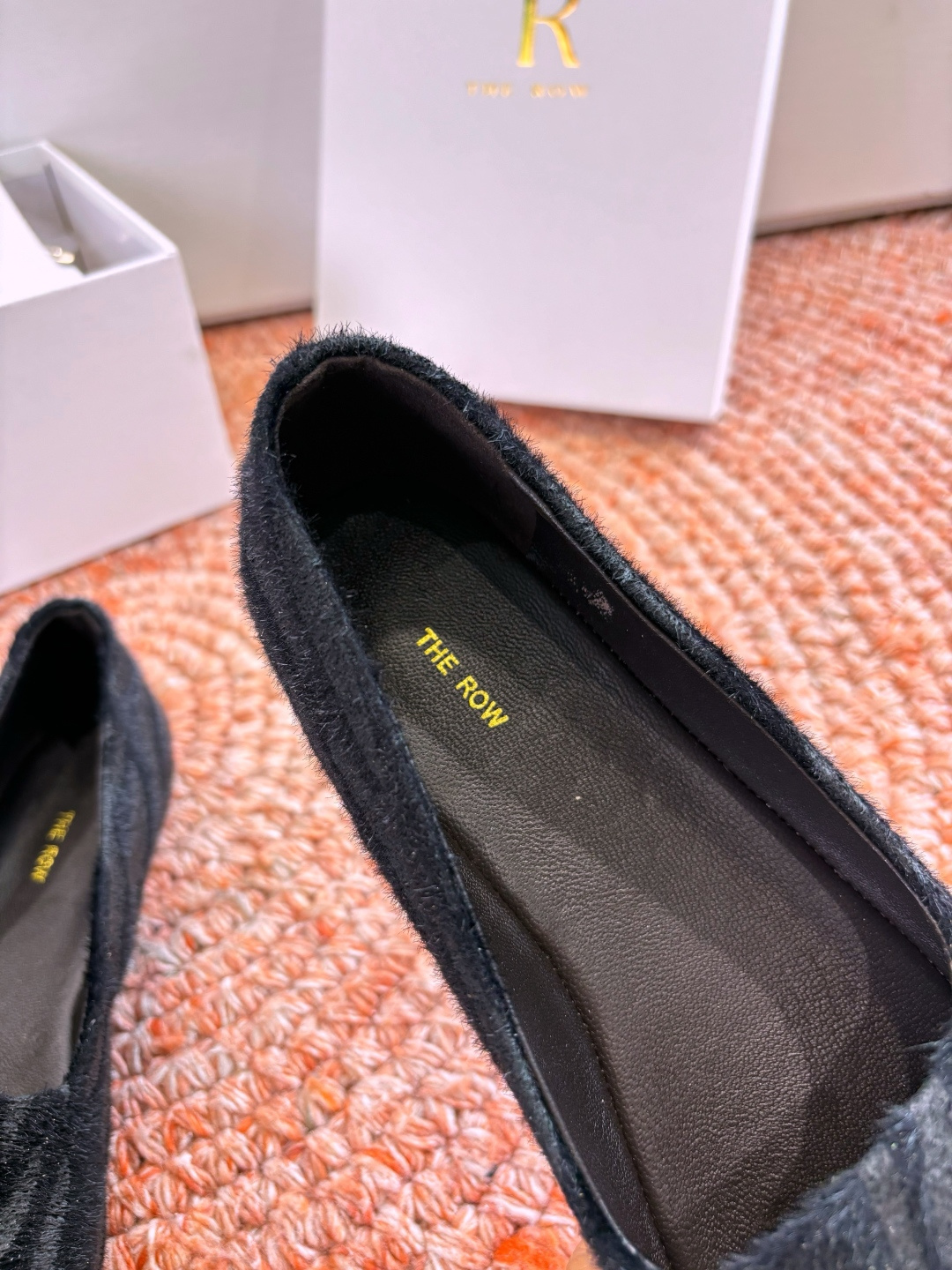 🌾G028😀THE ROW 新品极简圆头 玛丽珍单鞋The Row新一季的设计延续极简主义新款 Cana