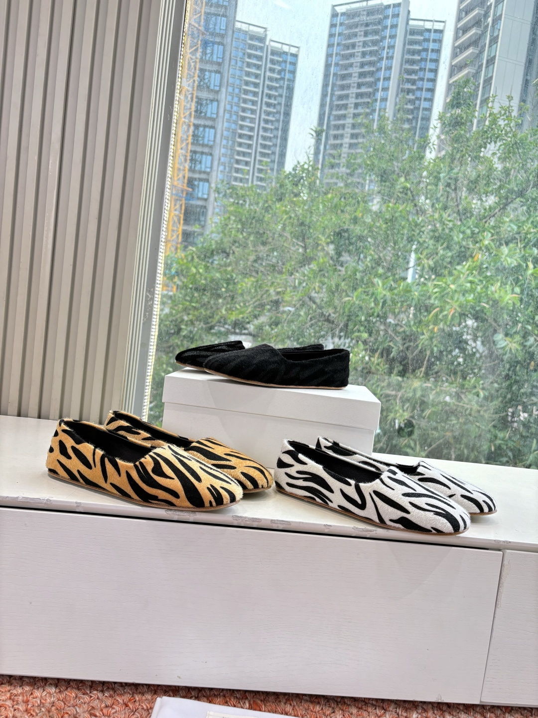 🌾G028😀THE ROW 新品极简圆头 玛丽珍单鞋The Row新一季的设计延续极简主义新款 Cana