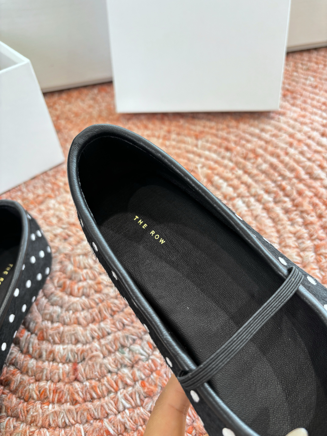 🌾G028😀THE ROW 新品极简圆头 玛丽珍单鞋The Row新一季的设计延续极简主义新款 Cana
