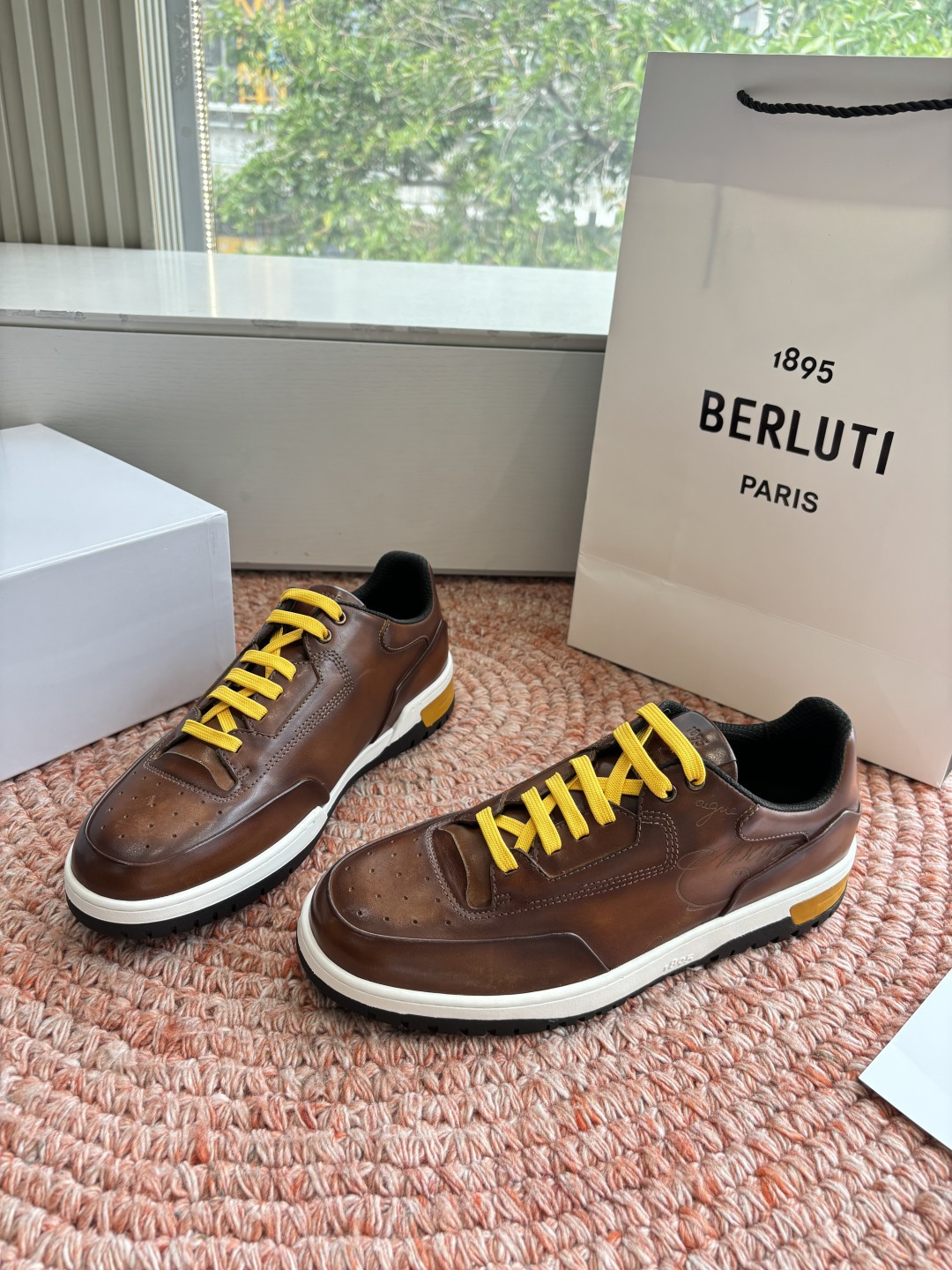 🌾G216重工Berluti- 新鞋款Playoff分享前陣子Berluti新款的Playoff鞋款剛上