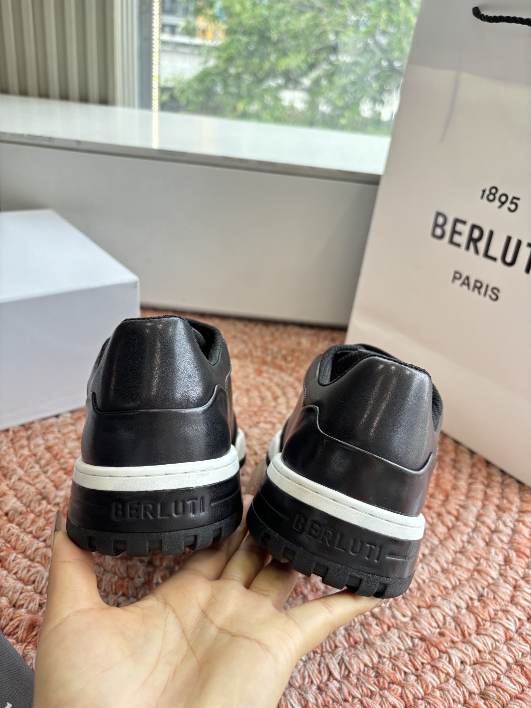 🌾G216重工Berluti- 新鞋款Playoff分享前陣子Berluti新款的Playoff鞋款剛上