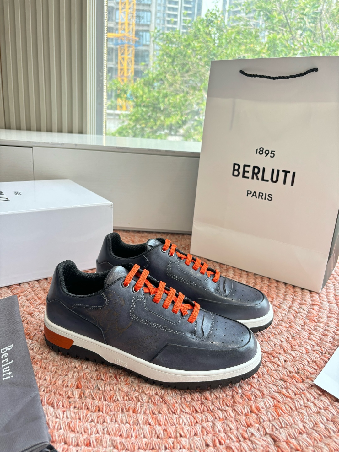 🌾G216重工Berluti- 新鞋款Playoff分享前陣子Berluti新款的Playoff鞋款剛上