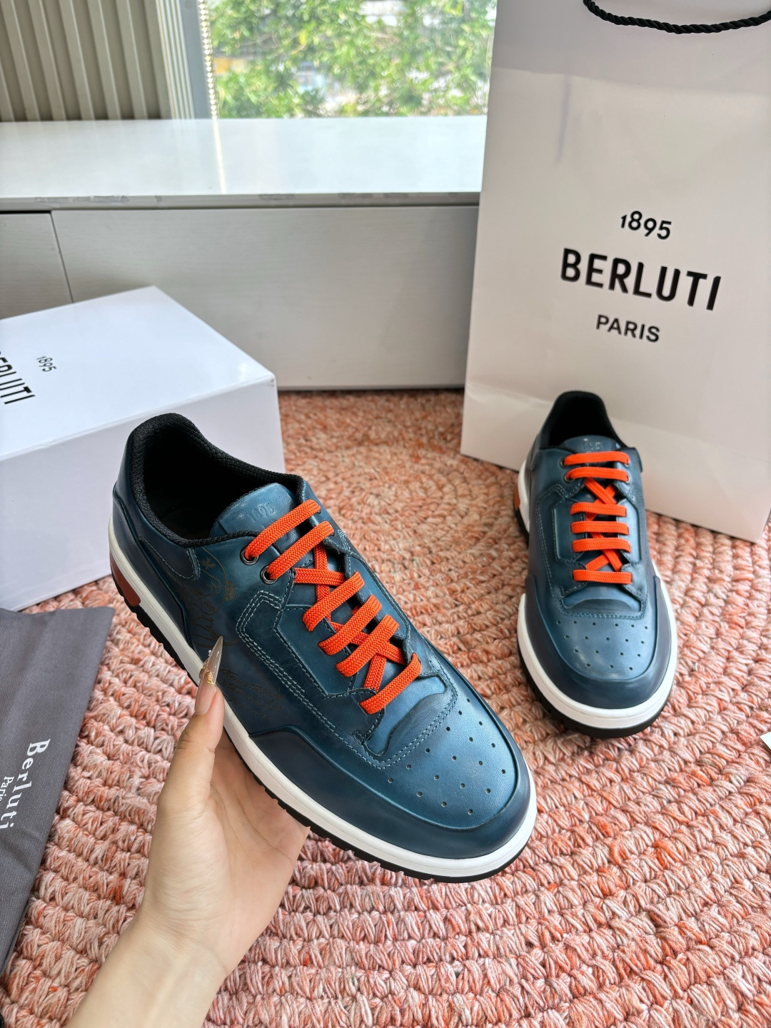 🌾G216重工Berluti- 新鞋款Playoff分享前陣子Berluti新款的Playoff鞋款剛上