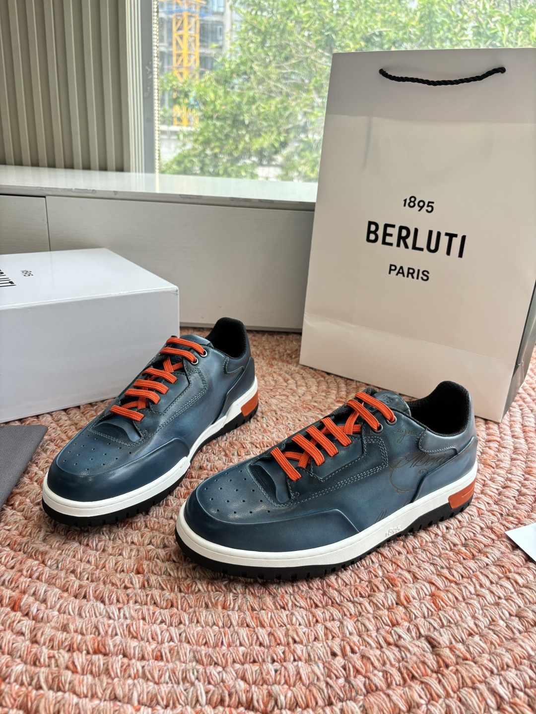 🌾G216重工Berluti- 新鞋款Playoff分享前陣子Berluti新款的Playoff鞋款剛上