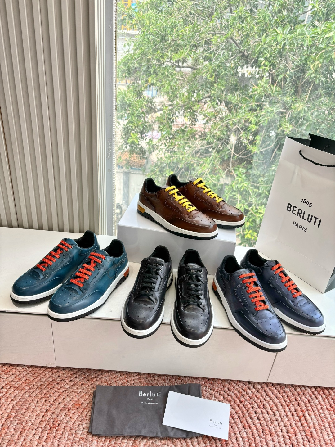 🌾G216重工Berluti- 新鞋款Playoff分享前陣子Berluti新款的Playoff鞋款剛上