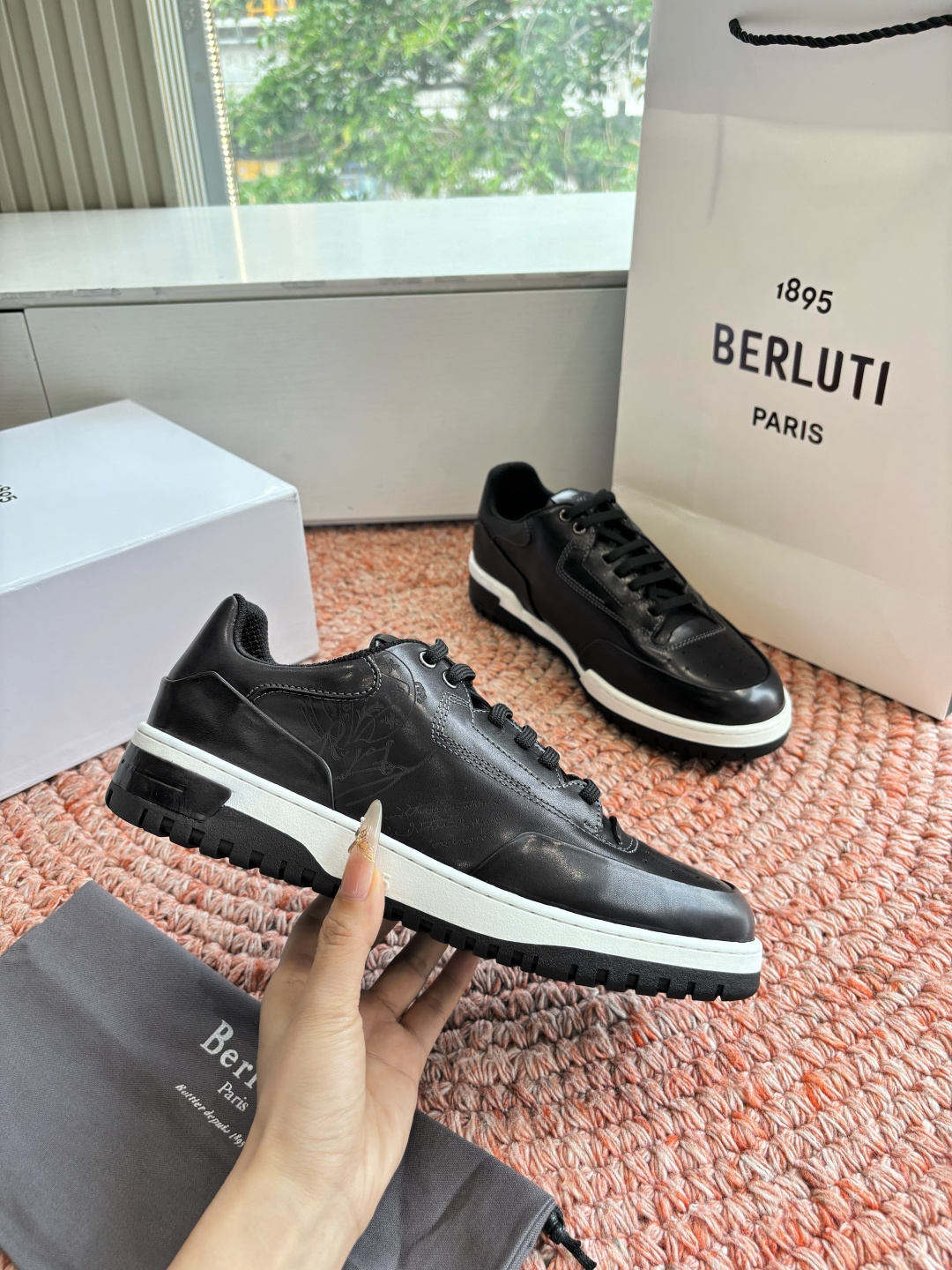 🌾G216重工Berluti- 新鞋款Playoff分享前陣子Berluti新款的Playoff鞋款剛上