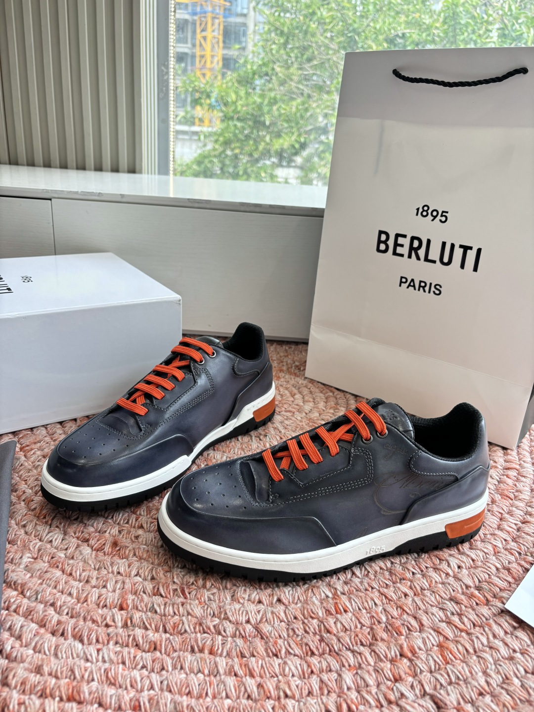 🌾G216重工Berluti- 新鞋款Playoff分享前陣子Berluti新款的Playoff鞋款剛上