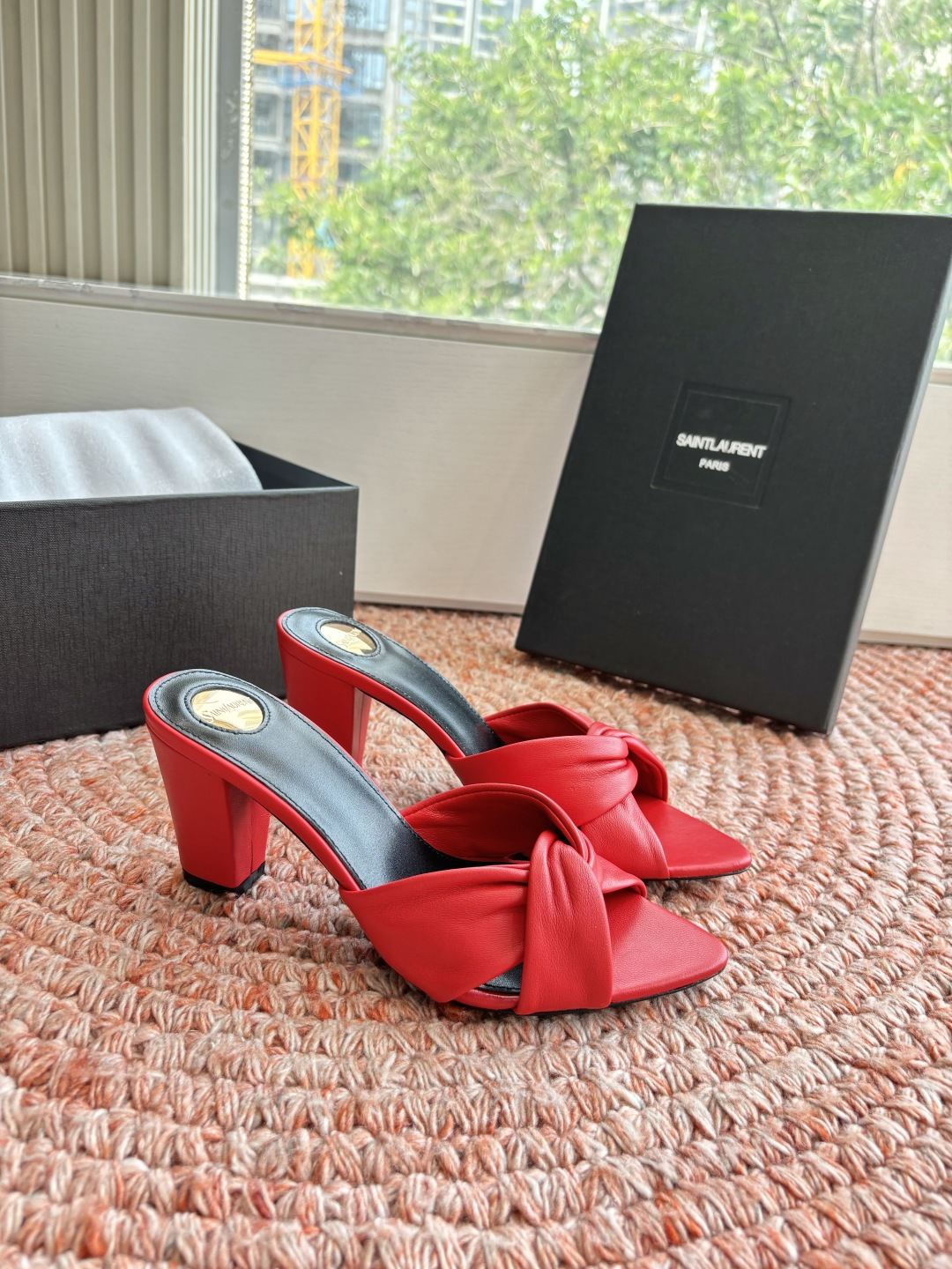 🌾G013顶级品质Saint Laurent / 圣罗兰LeeYSL姐姐的美丽尤物又是人间圣罗兰 Ros