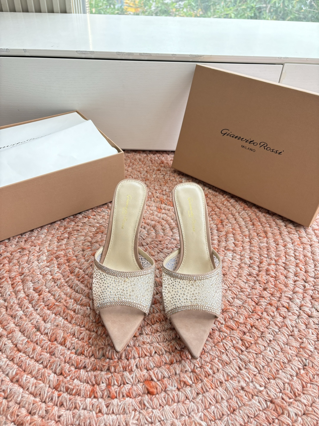 🌾G305😀GianvitoRossi吉安维托罗西网纱拖鞋凉鞋系列经典粉色羊反绒皮&粉色小羊皮超级百搭的