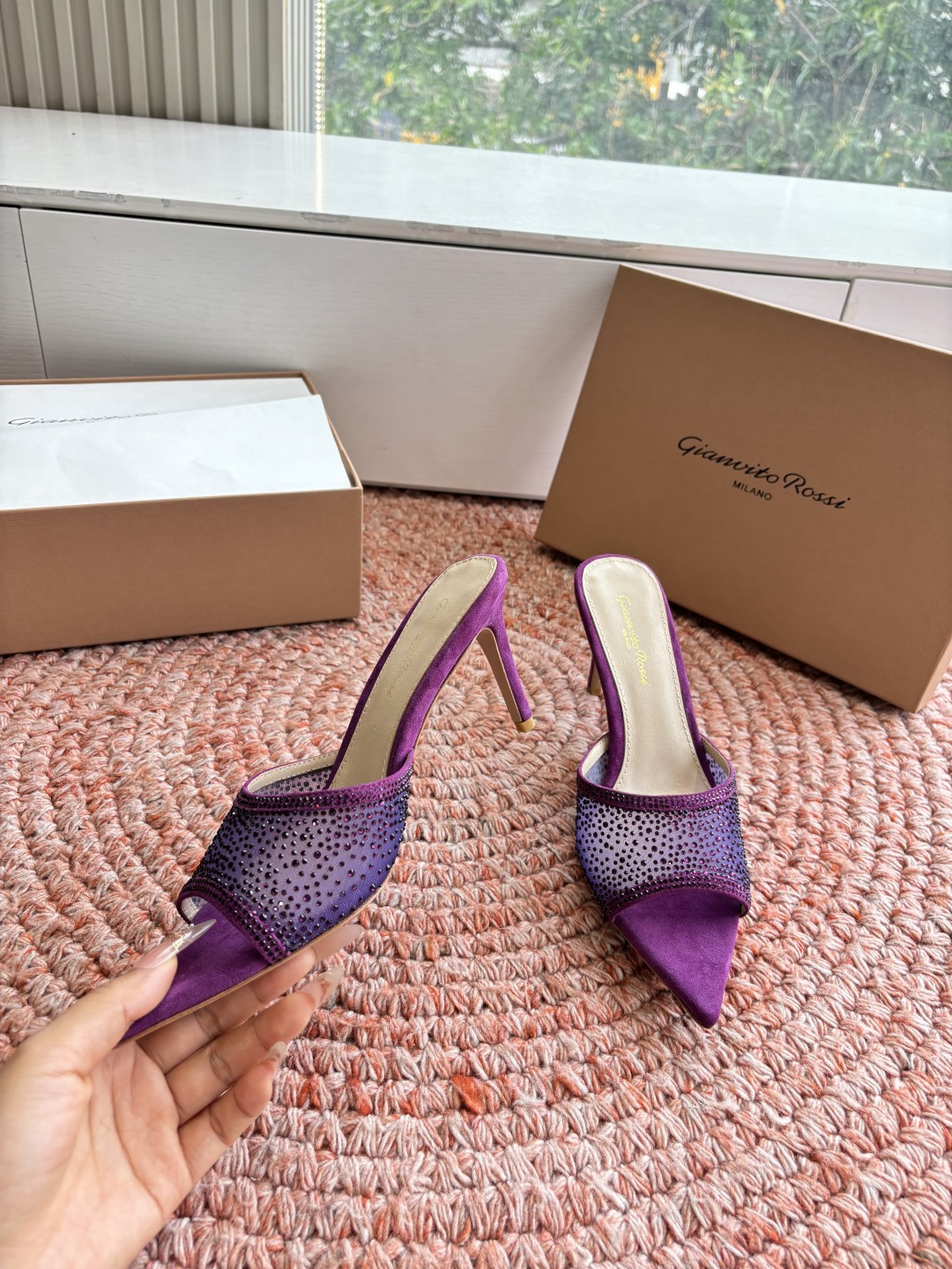 🌾G305😀GianvitoRossi吉安维托罗西网纱拖鞋凉鞋系列经典粉色羊反绒皮&粉色小羊皮超级百搭的