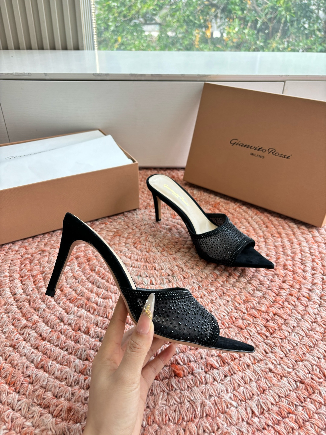 🌾G305😀GianvitoRossi吉安维托罗西网纱拖鞋凉鞋系列经典粉色羊反绒皮&粉色小羊皮超级百搭的