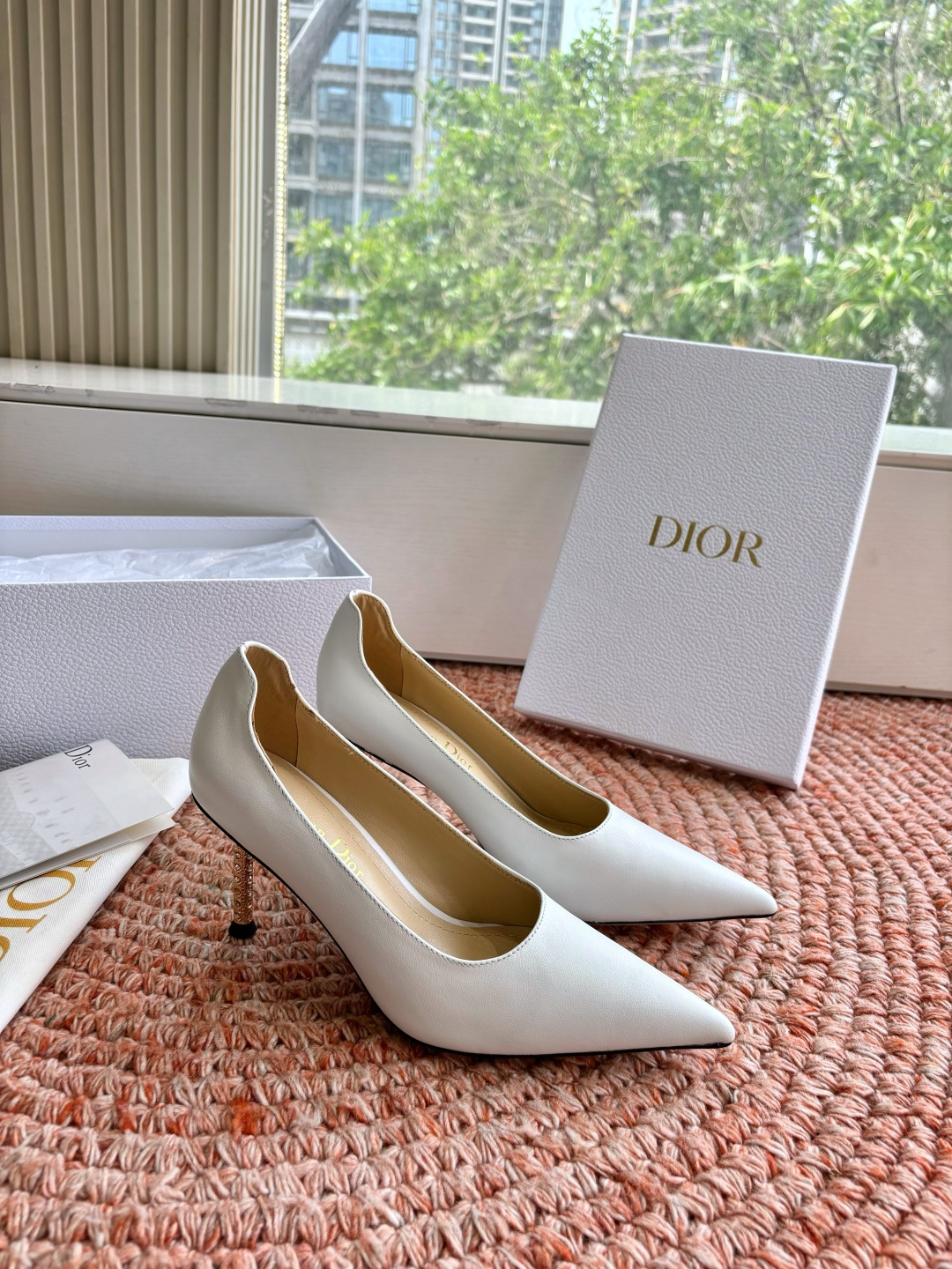 🌾G269所见即所得Dior迪奥2026春夏新款尖头玛丽珍平底单鞋鞋头CD扣装饰彰显品牌标志⚡满满的女人