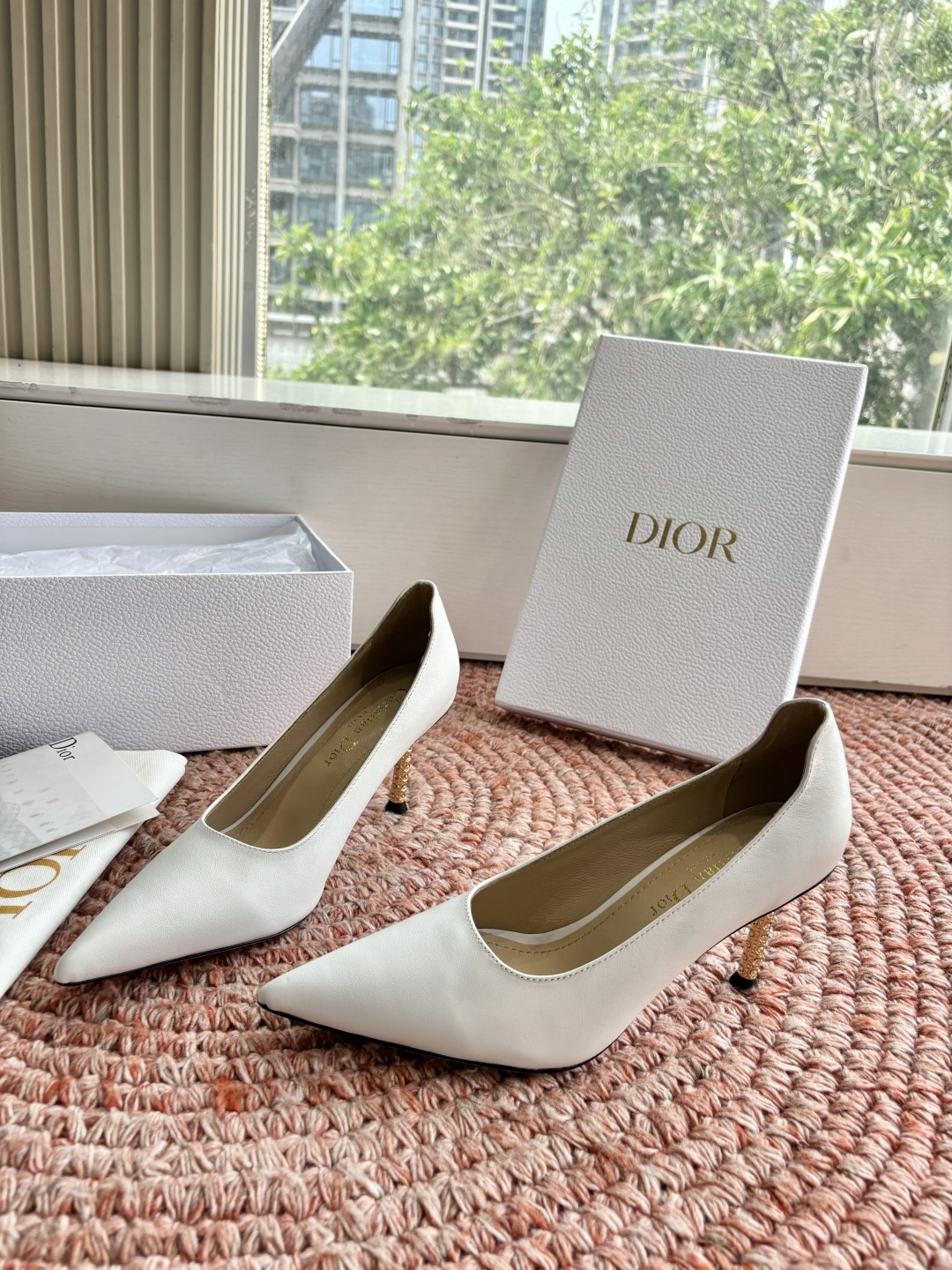 🌾G269所见即所得Dior迪奥2026春夏新款尖头玛丽珍平底单鞋鞋头CD扣装饰彰显品牌标志⚡满满的女人