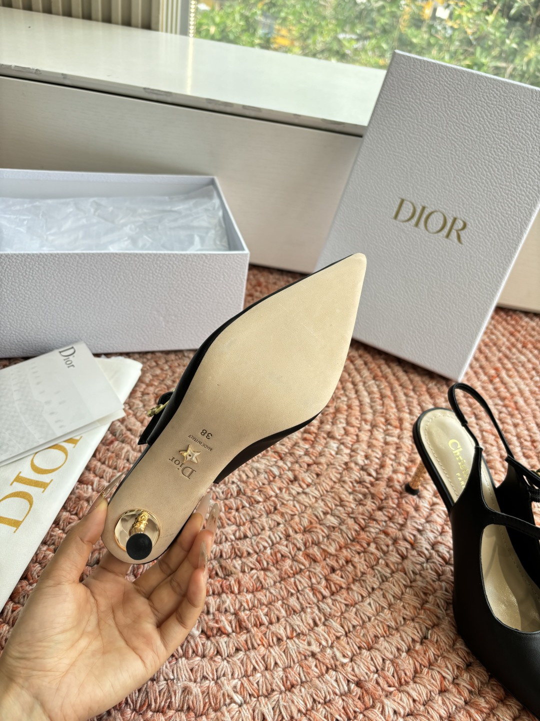 🌾G269所见即所得Dior迪奥2026春夏新款尖头玛丽珍平底单鞋鞋头CD扣装饰彰显品牌标志⚡满满的女人