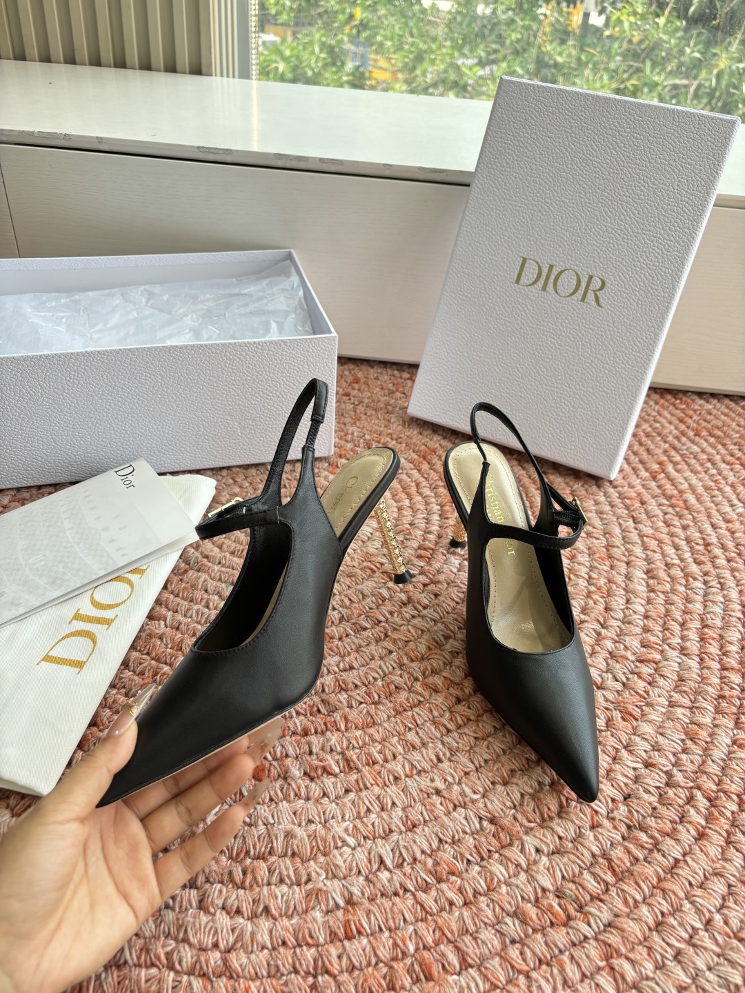 🌾G269所见即所得Dior迪奥2026春夏新款尖头玛丽珍平底单鞋鞋头CD扣装饰彰显品牌标志⚡满满的女人