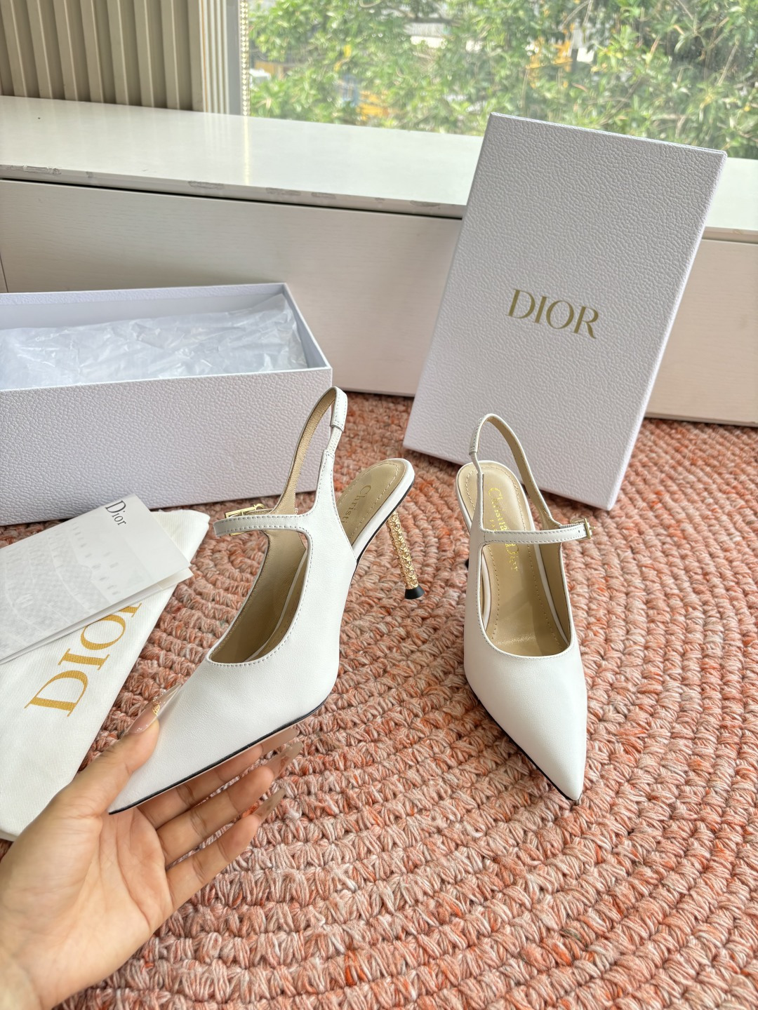 🌾G269所见即所得Dior迪奥2026春夏新款尖头玛丽珍平底单鞋鞋头CD扣装饰彰显品牌标志⚡满满的女人