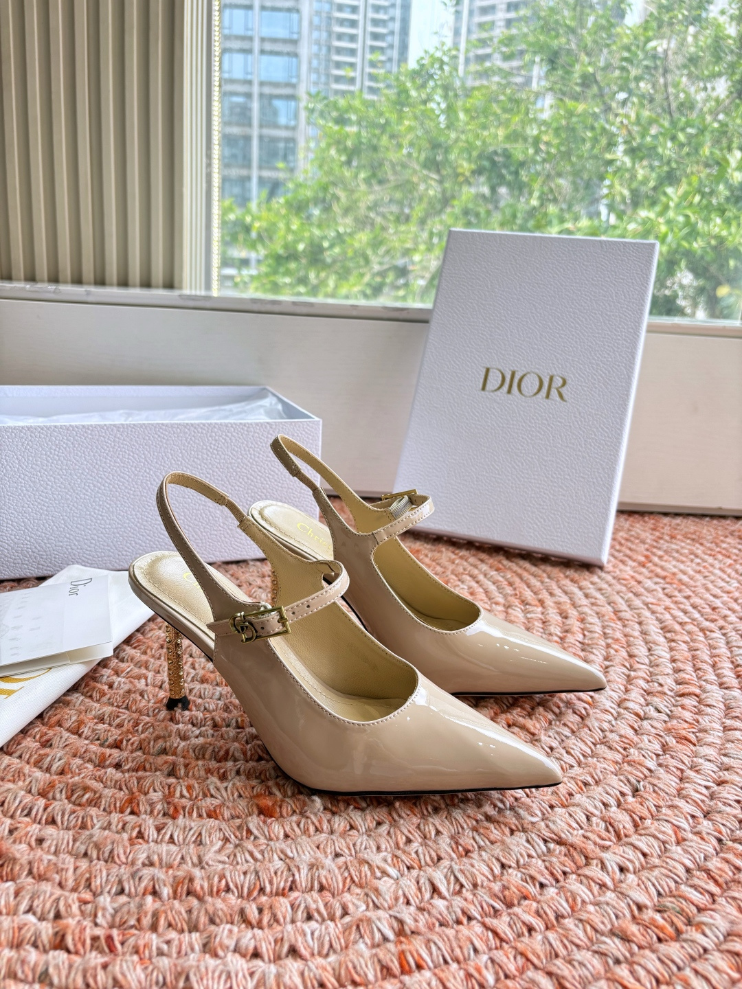 🌾G269所见即所得Dior迪奥2026春夏新款尖头玛丽珍平底单鞋鞋头CD扣装饰彰显品牌标志⚡满满的女人