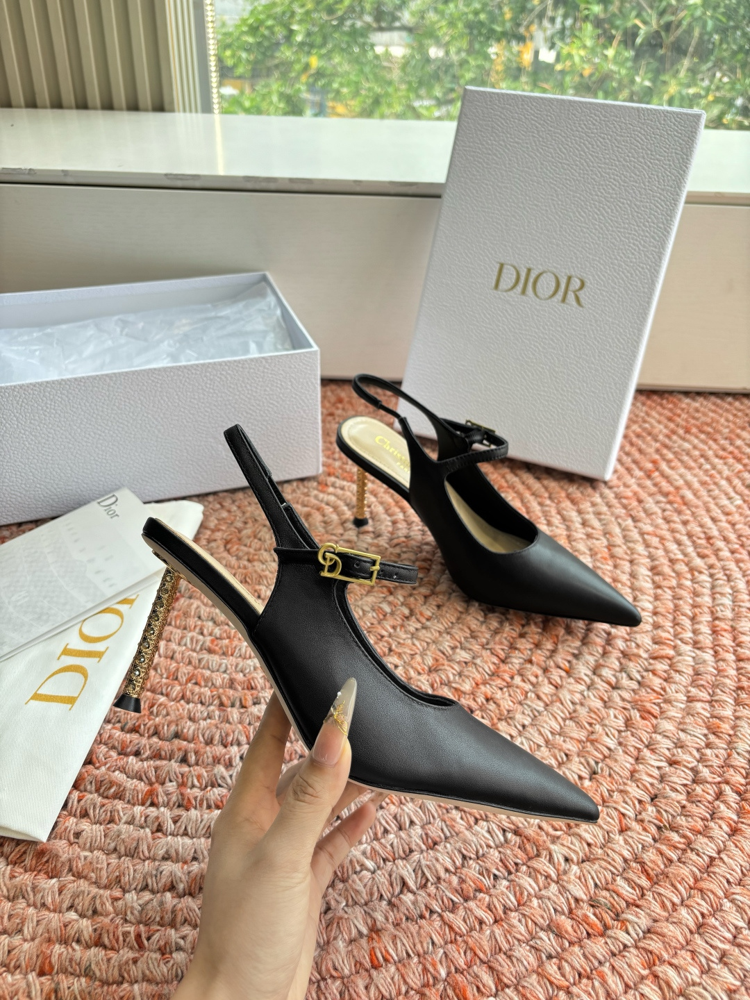 🌾G269所见即所得Dior迪奥2026春夏新款尖头玛丽珍平底单鞋鞋头CD扣装饰彰显品牌标志⚡满满的女人