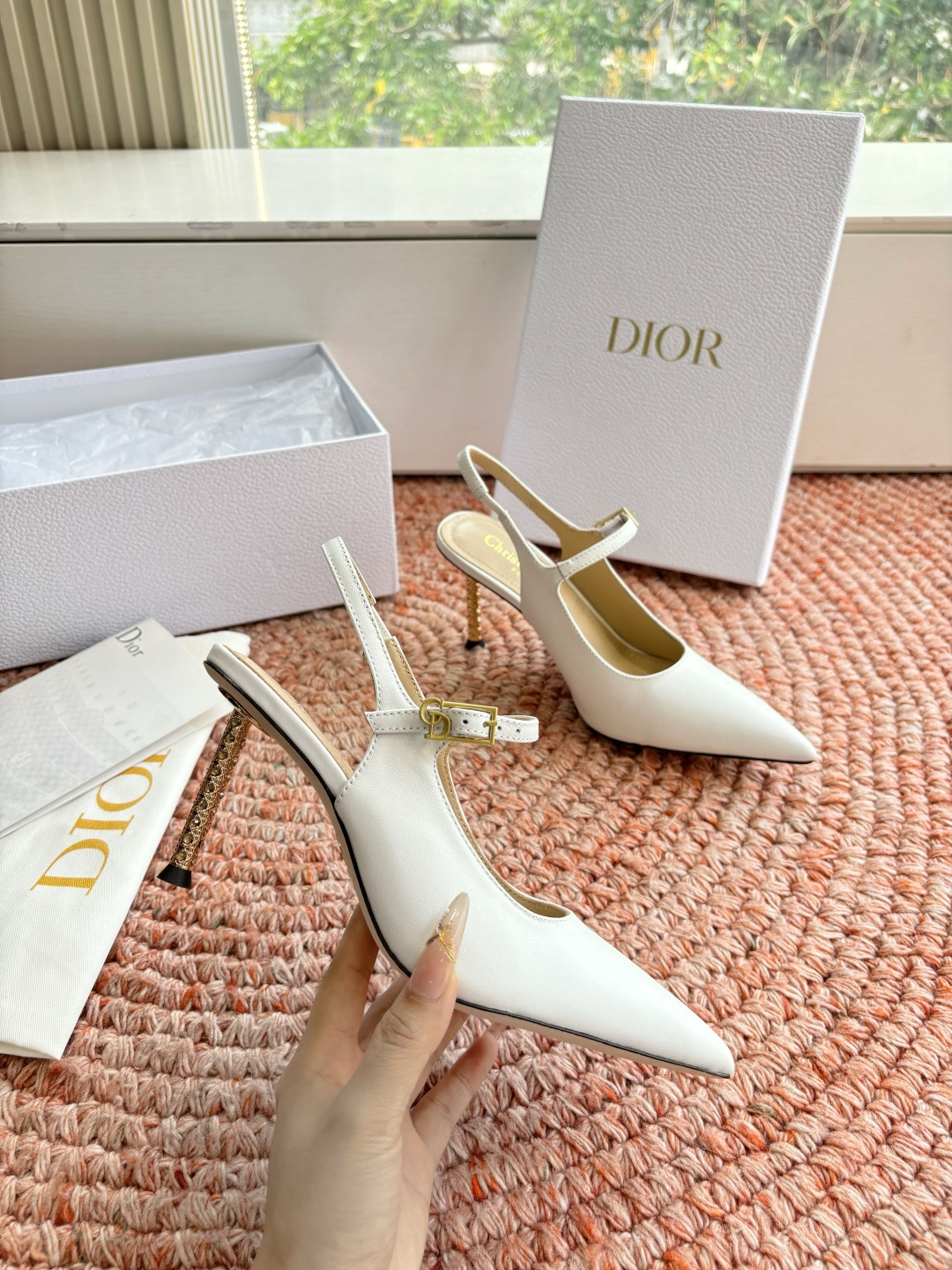 🌾G269所见即所得Dior迪奥2026春夏新款尖头玛丽珍平底单鞋鞋头CD扣装饰彰显品牌标志⚡满满的女人