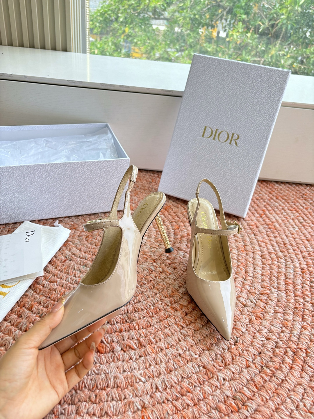 🌾G269所见即所得Dior迪奥2026春夏新款尖头玛丽珍平底单鞋鞋头CD扣装饰彰显品牌标志⚡满满的女人
