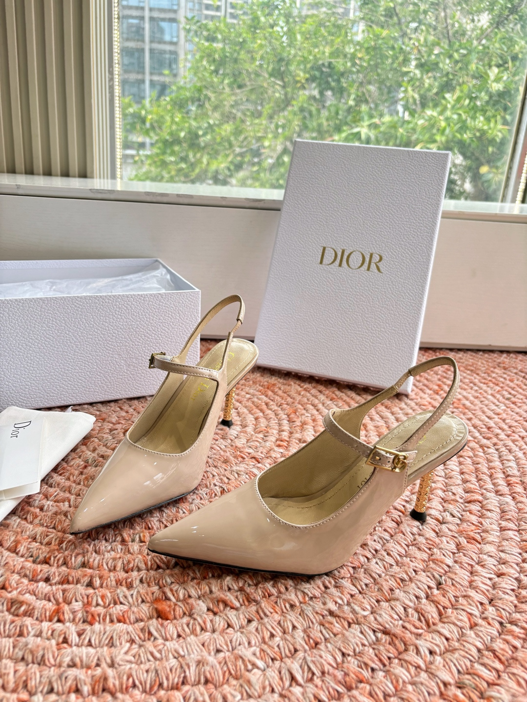 🌾G269所见即所得Dior迪奥2026春夏新款尖头玛丽珍平底单鞋鞋头CD扣装饰彰显品牌标志⚡满满的女人