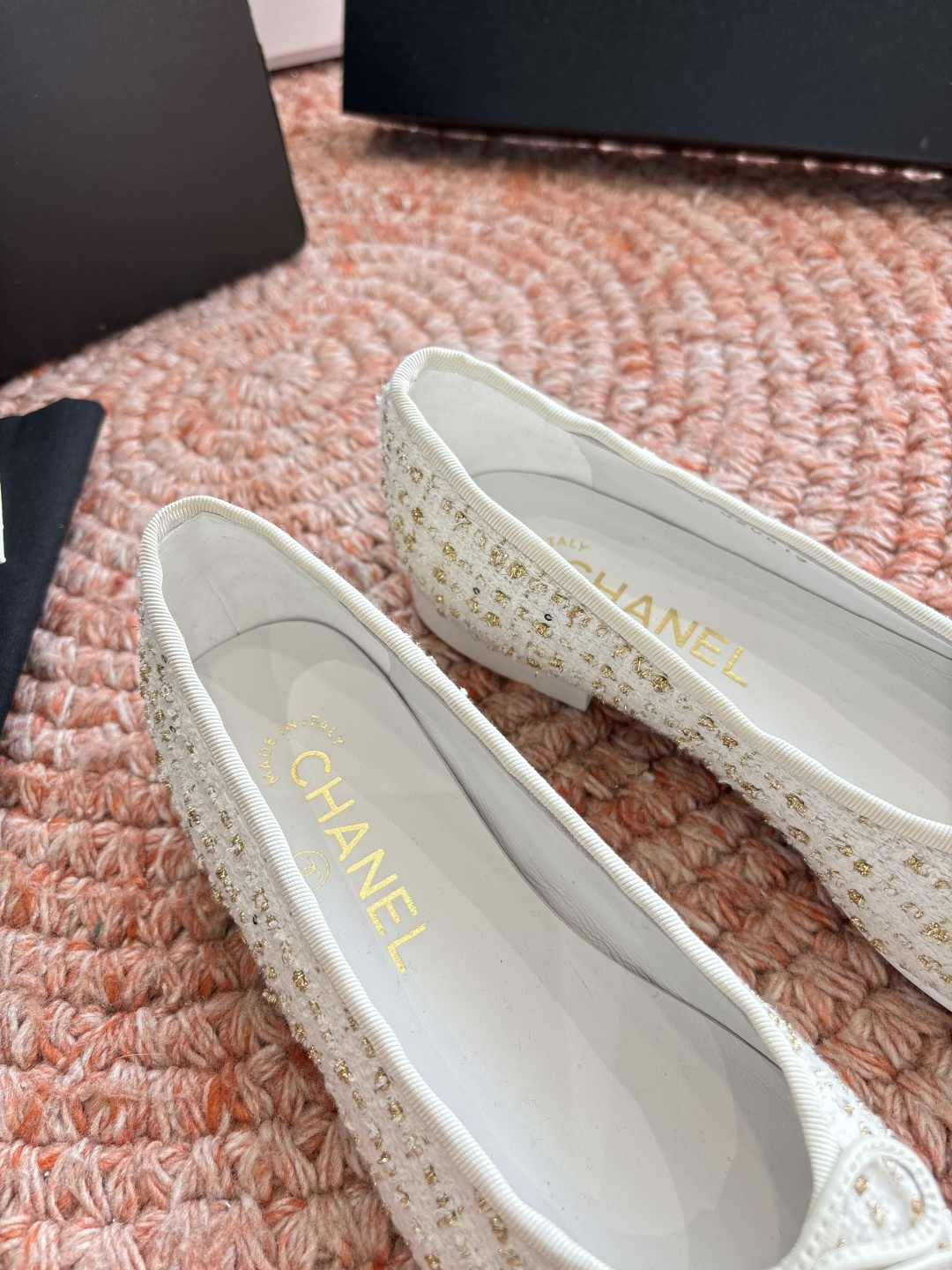 🌾G233所见即所得代购级CHANE*2026小香奈儿早春爆品玛丽珍包头单鞋凉鞋妥妥的自留款！！比经典款