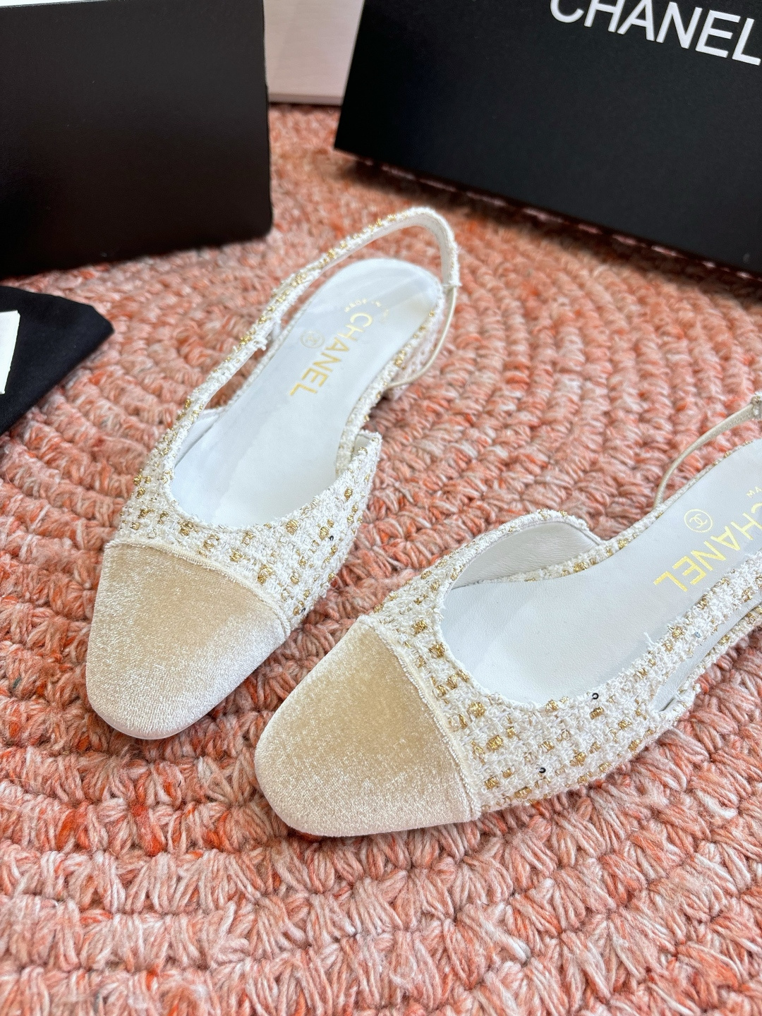 🌾G233所见即所得代购级CHANE*2026小香奈儿早春爆品玛丽珍包头单鞋凉鞋妥妥的自留款！！比经典款