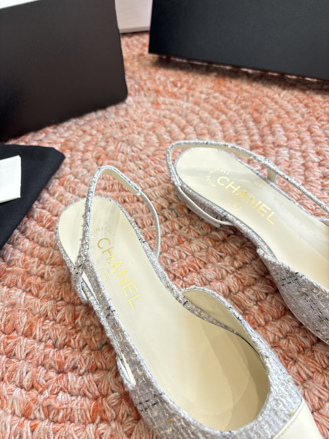 🌾G233所见即所得代购级CHANE*2026小香奈儿早春爆品玛丽珍包头单鞋凉鞋妥妥的自留款！！比经典款