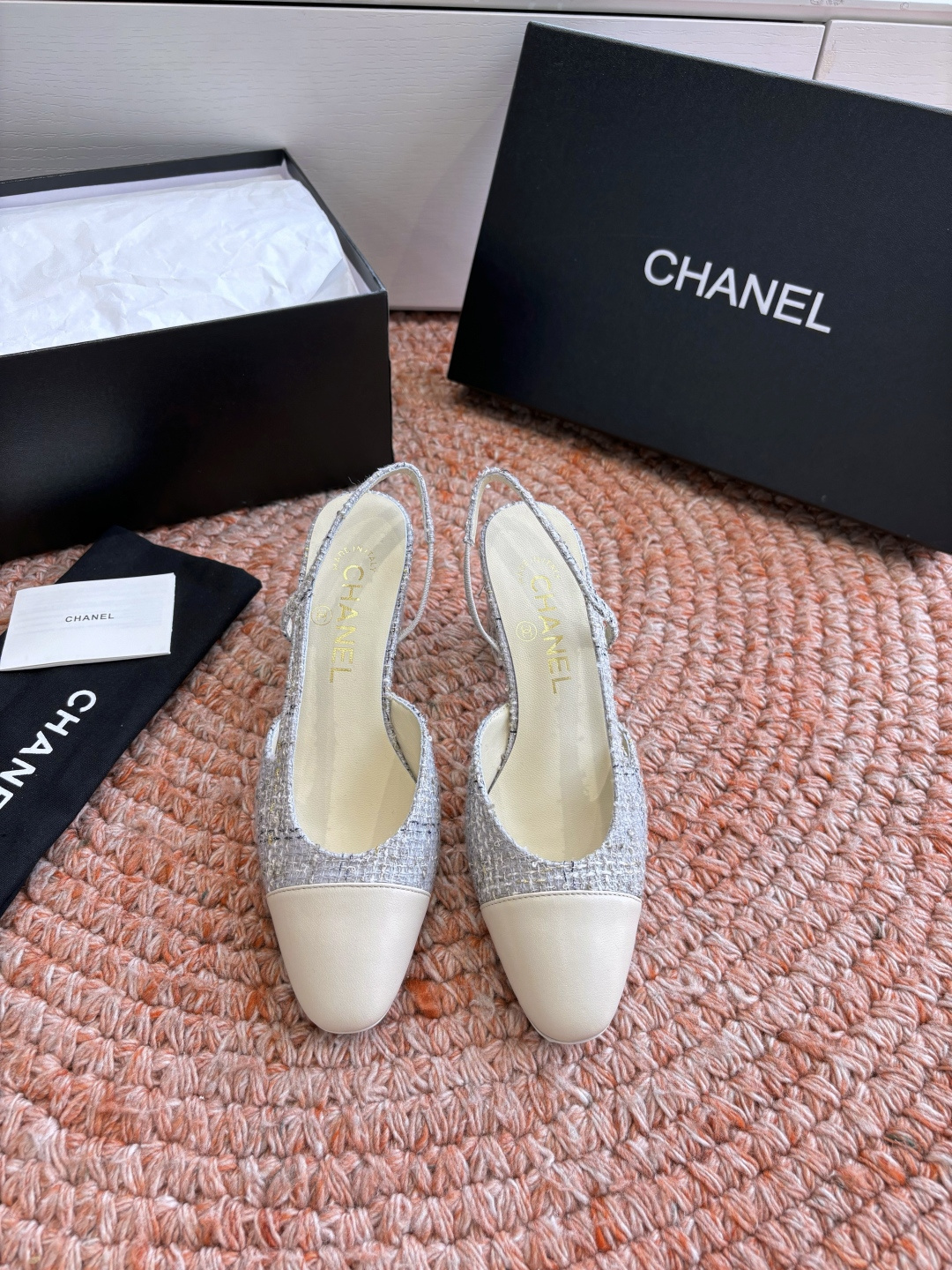 🌾G233所见即所得代购级CHANE*2026小香奈儿早春爆品玛丽珍包头单鞋凉鞋妥妥的自留款！！比经典款