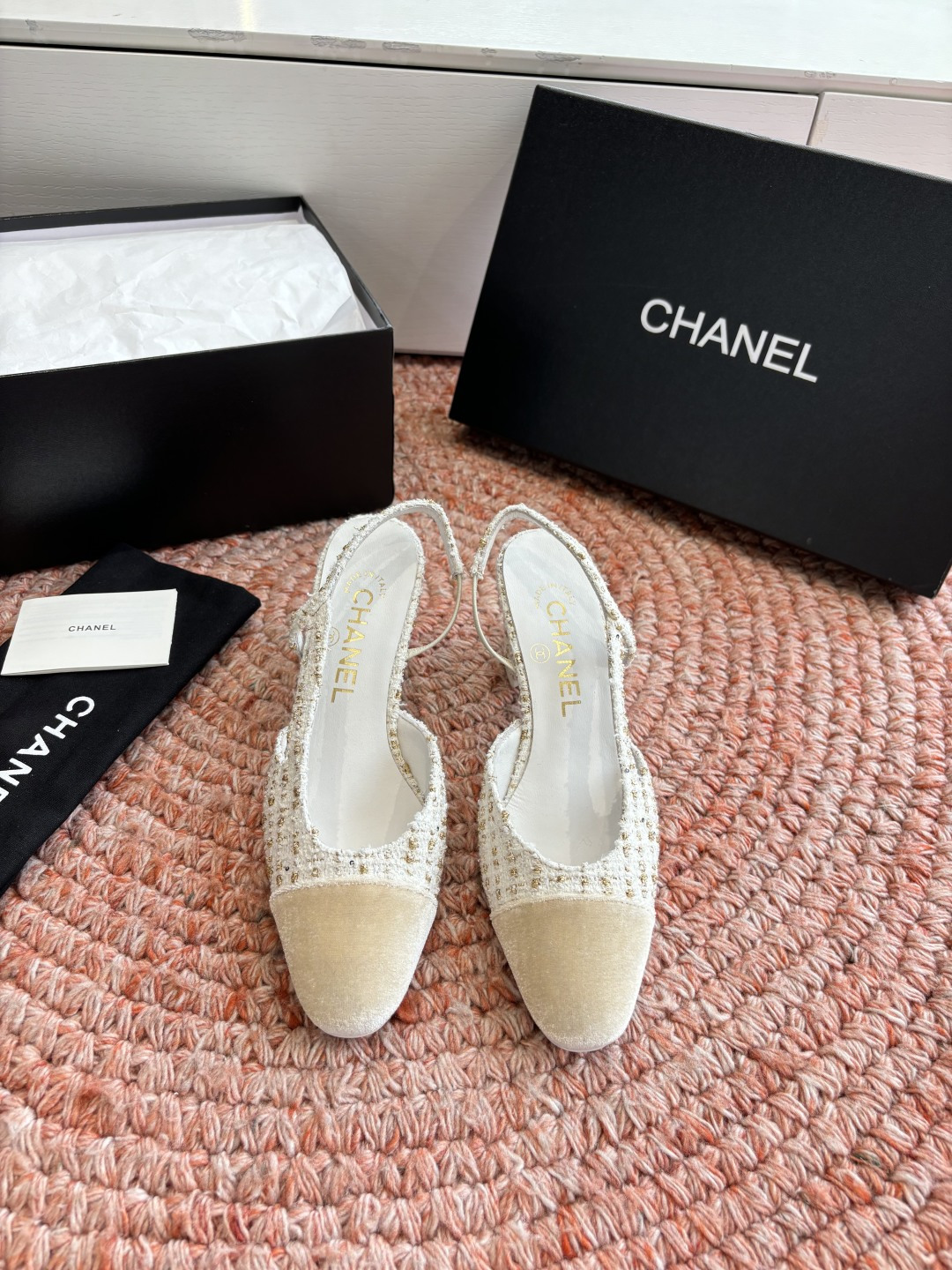 🌾G233所见即所得代购级CHANE*2026小香奈儿早春爆品玛丽珍包头单鞋凉鞋妥妥的自留款！！比经典款