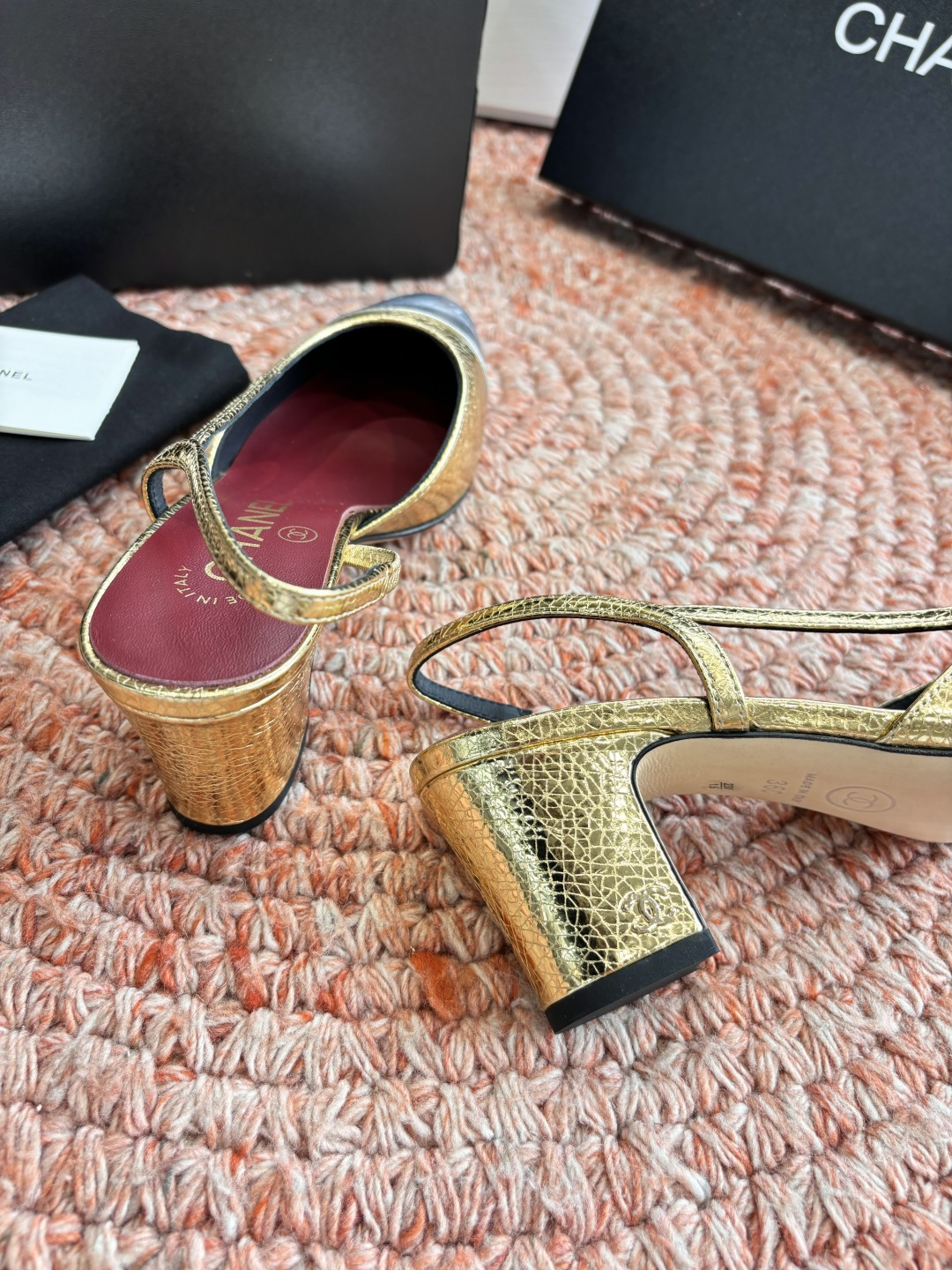 🌾G233所见即所得代购级CHANE*2026小香奈儿早春爆品玛丽珍包头单鞋凉鞋妥妥的自留款！！比经典款