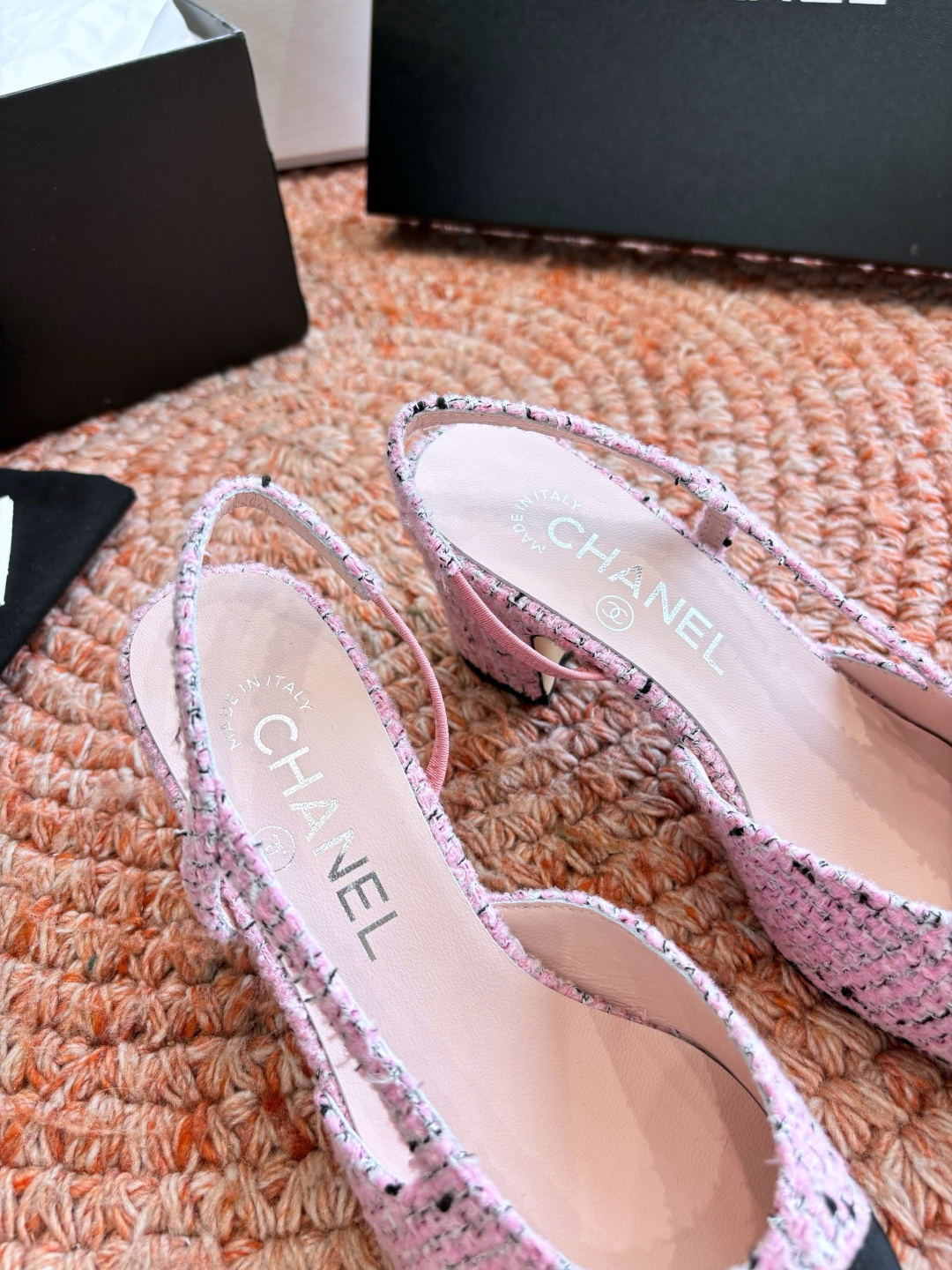 🌾G233所见即所得代购级CHANE*2026小香奈儿早春爆品玛丽珍包头单鞋凉鞋妥妥的自留款！！比经典款