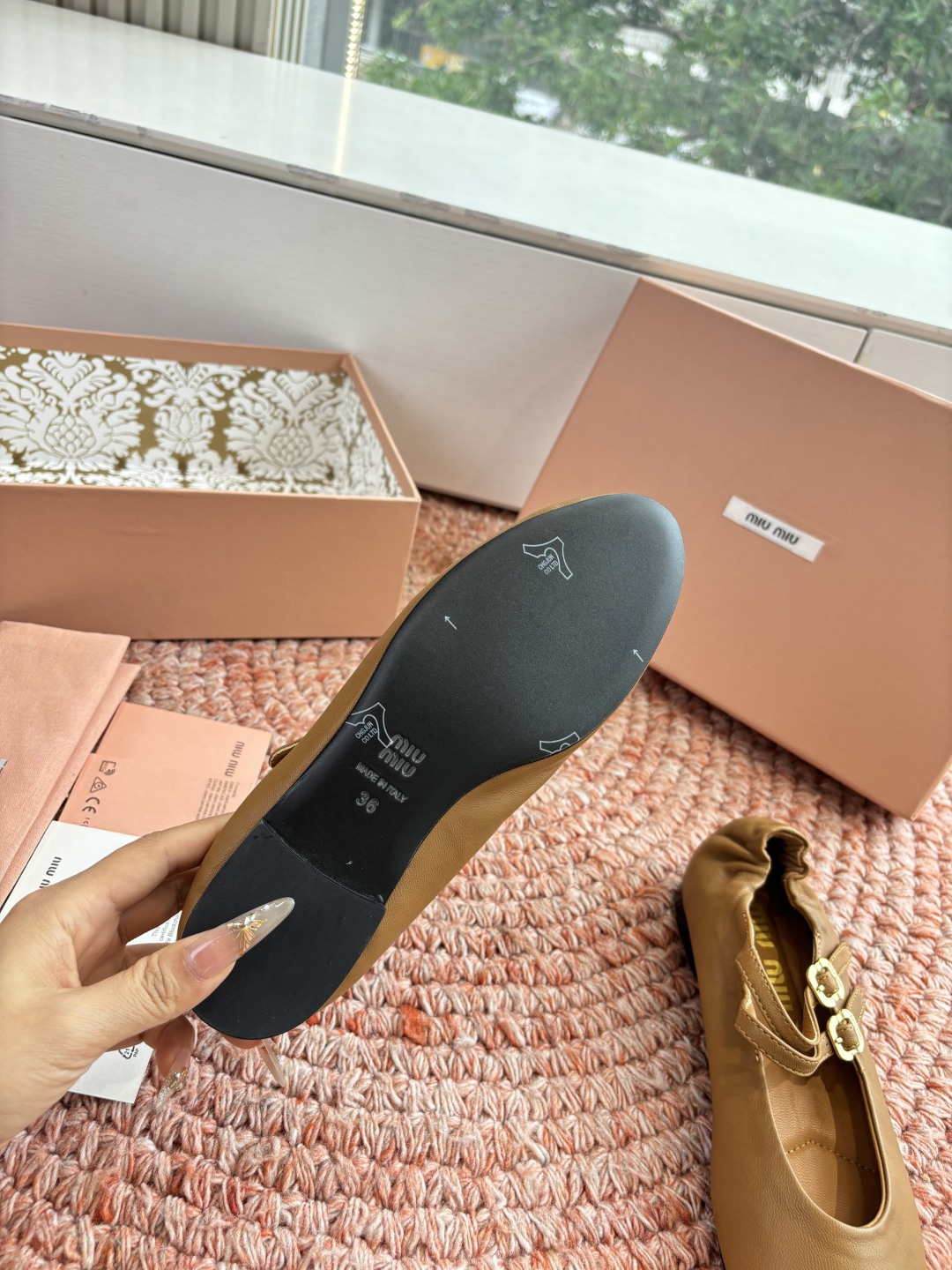 🌾G0286代购级独家上新Miu Miu2026真皮乐福鞋Zp开发 手工羊皮平底拖鞋秒杀市面版本Miu真