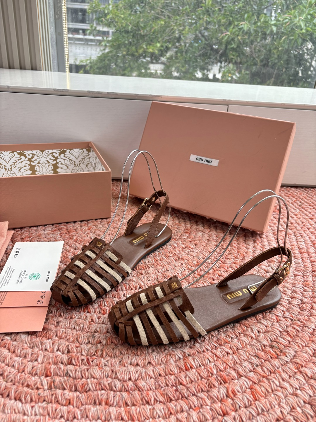 🌾G0286代购级独家上新Miu Miu2026牛皮半拖Zp开发 手工羊皮编织麻花菱格平底拖鞋秒杀市面版