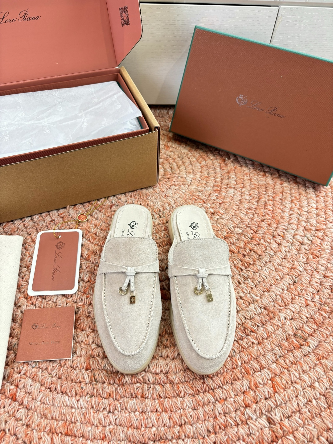 🌾G0286专柜原单品质所见即所得Loro Pian*经典爆款出品lp顶级版本 英伦流苏平底乐福鞋原来这