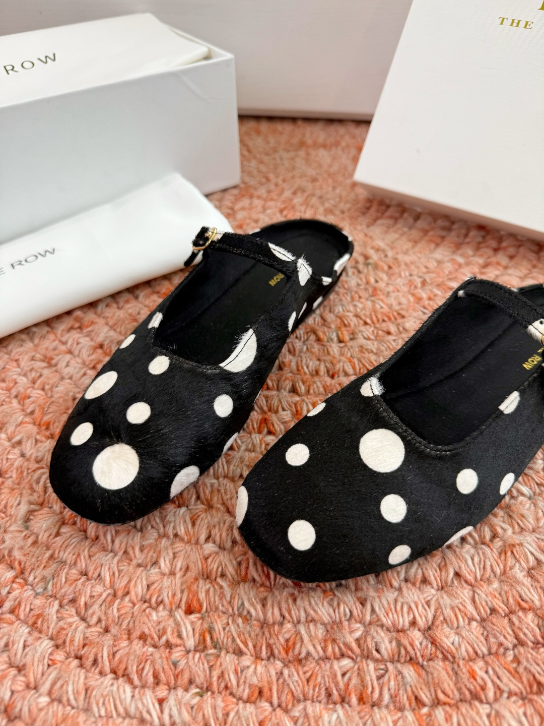 🌾G679顶级The ro*2026早春新品 顶版 圆头扣带玛丽珍这个鞋子真的是软绵绵的巨柔软 积极又高