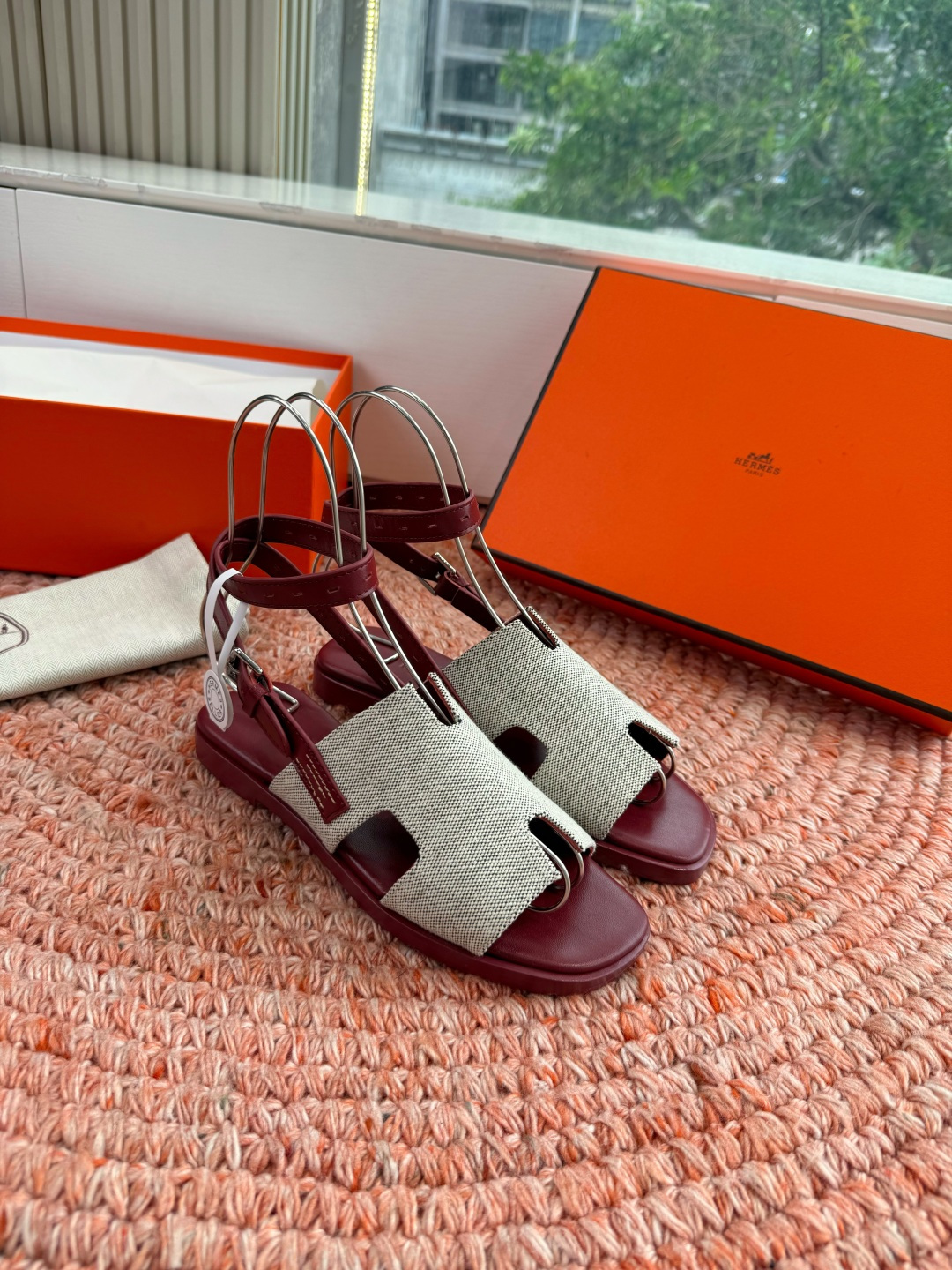 🌾G203高端品质H家 2026春夏新款 HERMES爱马仕H凉鞋一字平底真皮外穿凉鞋女扣平底金属银扣真
