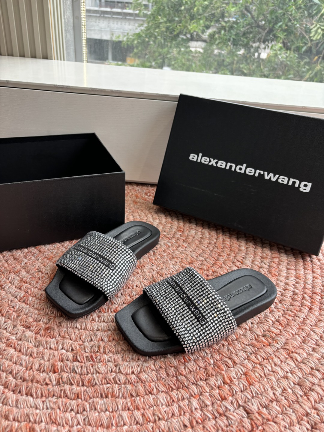 🌾G013顶级品质Alexander Wang aw carter亚历山大王 烫钻 拖鞋Jennie 大