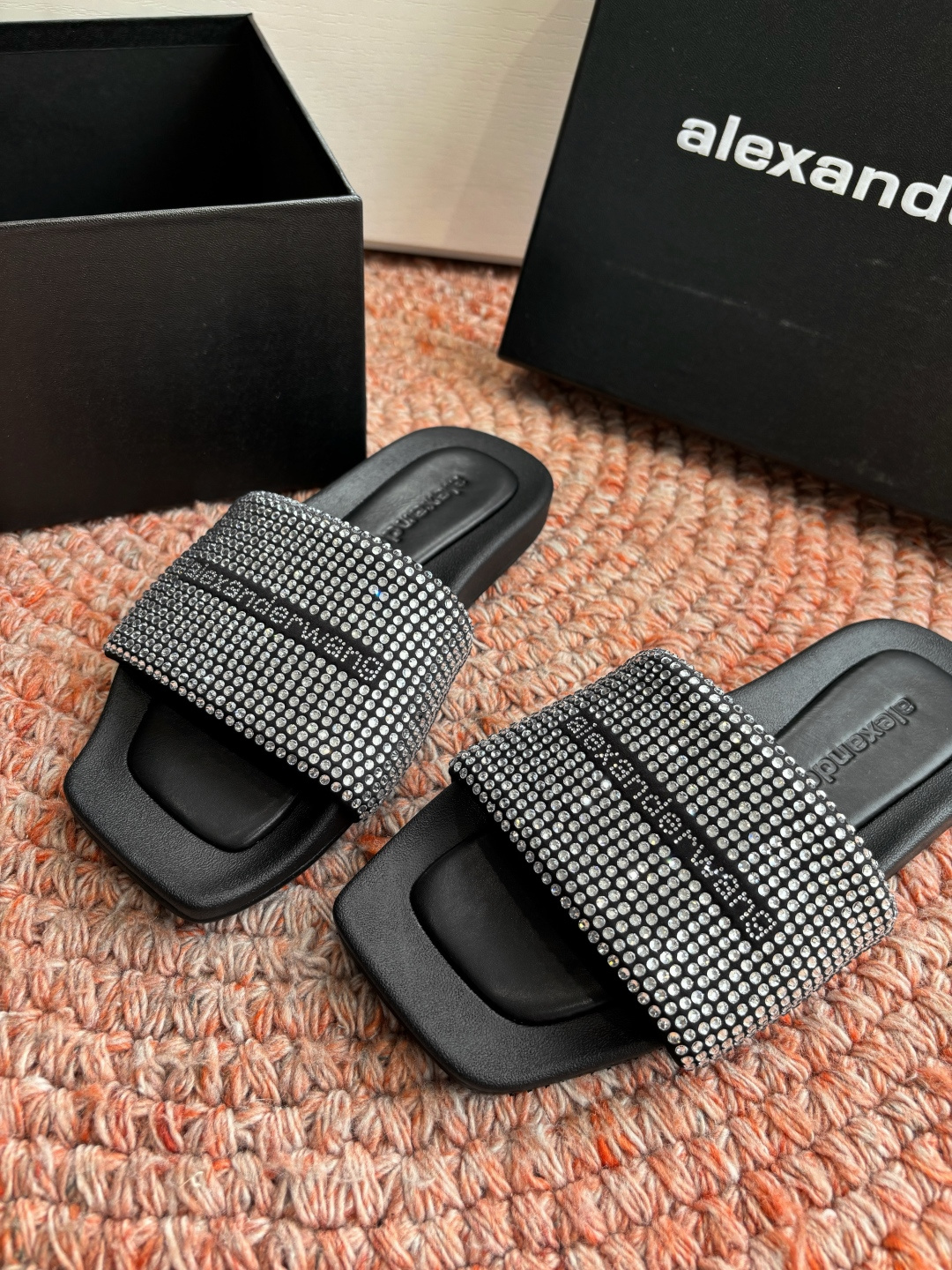 🌾G013顶级品质Alexander Wang aw carter亚历山大王 烫钻 拖鞋Jennie 大