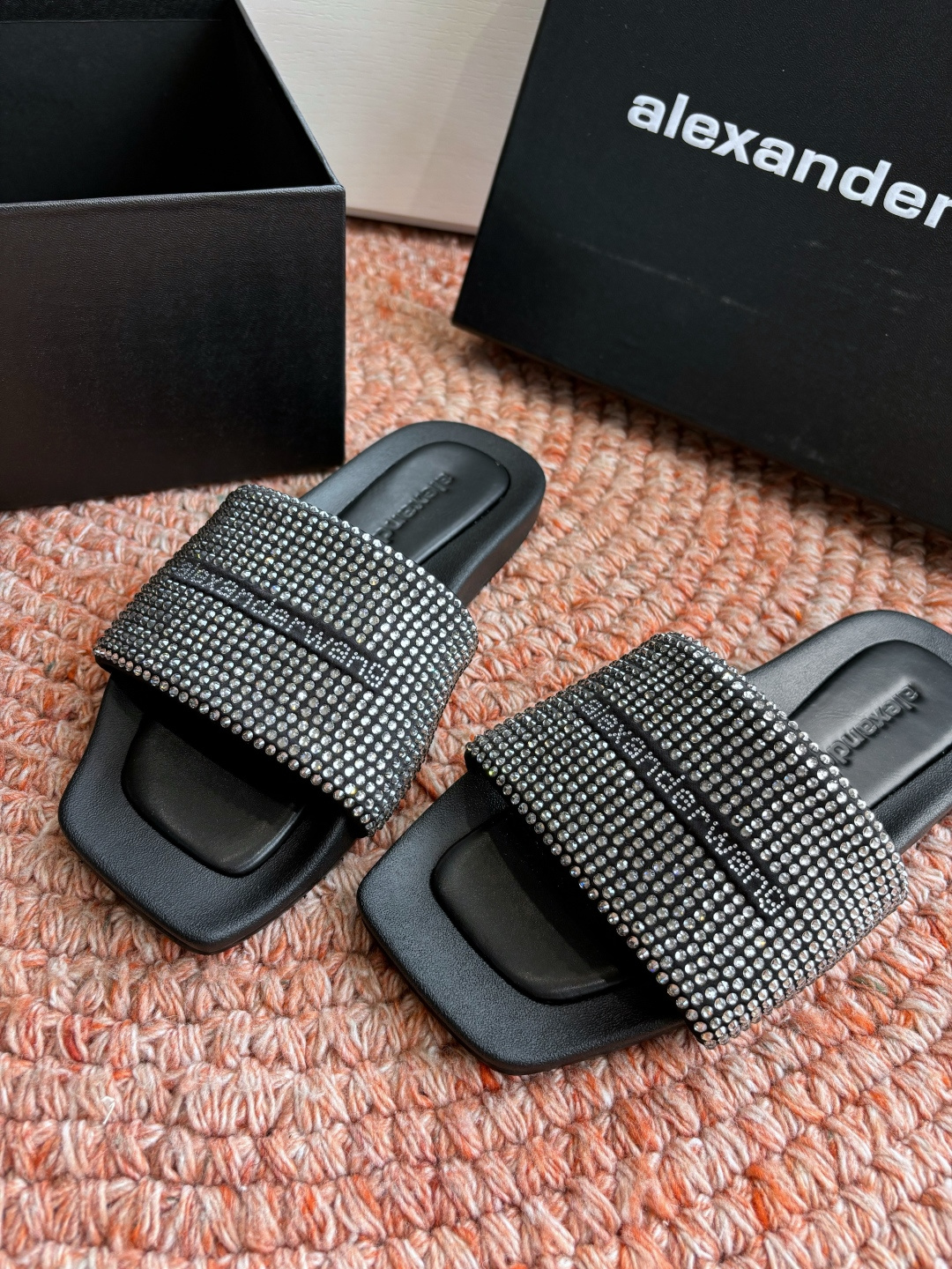 🌾G013顶级品质Alexander Wang aw carter亚历山大王 烫钻 拖鞋Jennie 大