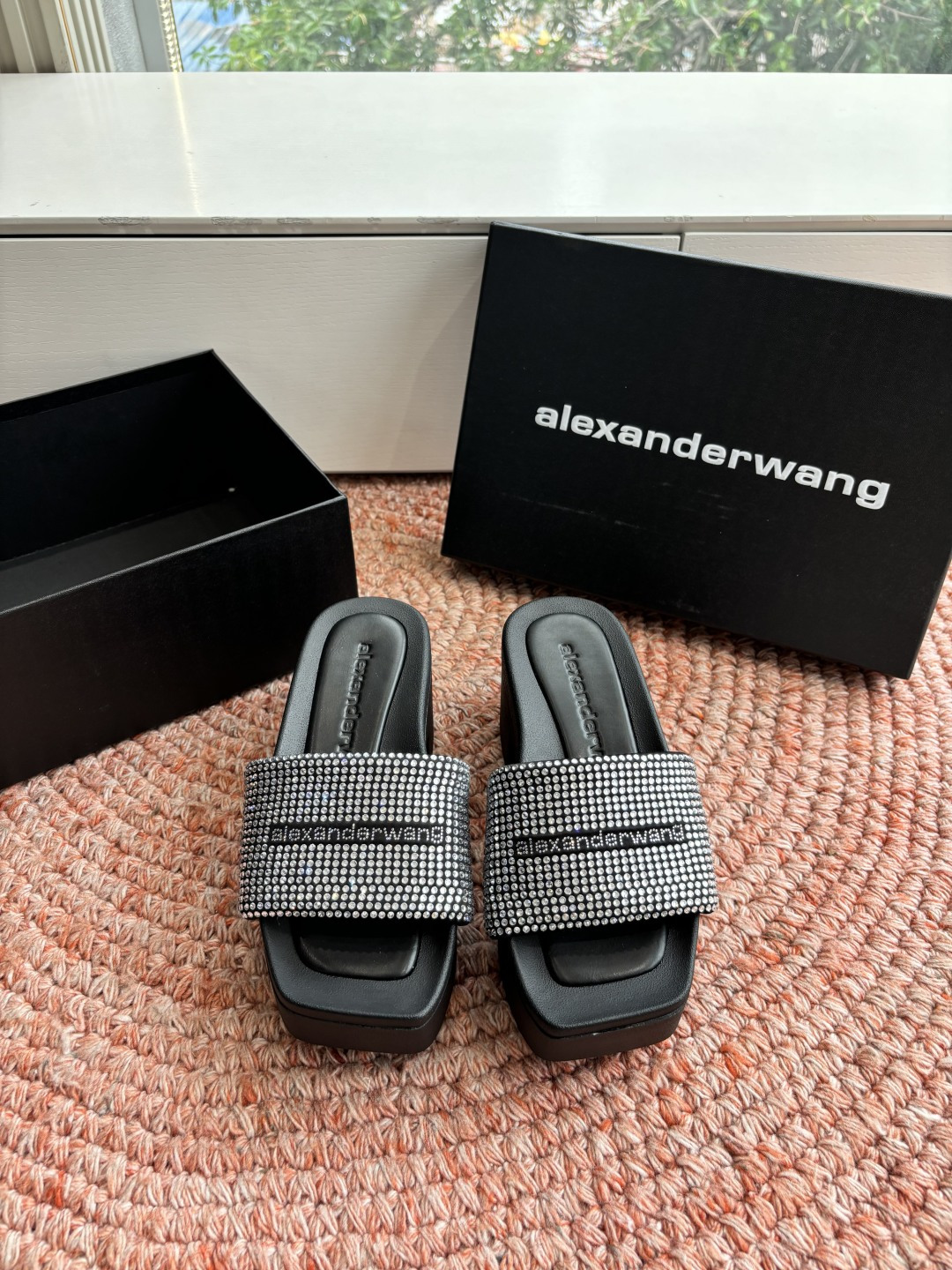 🌾G013顶级品质Alexander Wang aw carter亚历山大王 烫钻 拖鞋Jennie 大