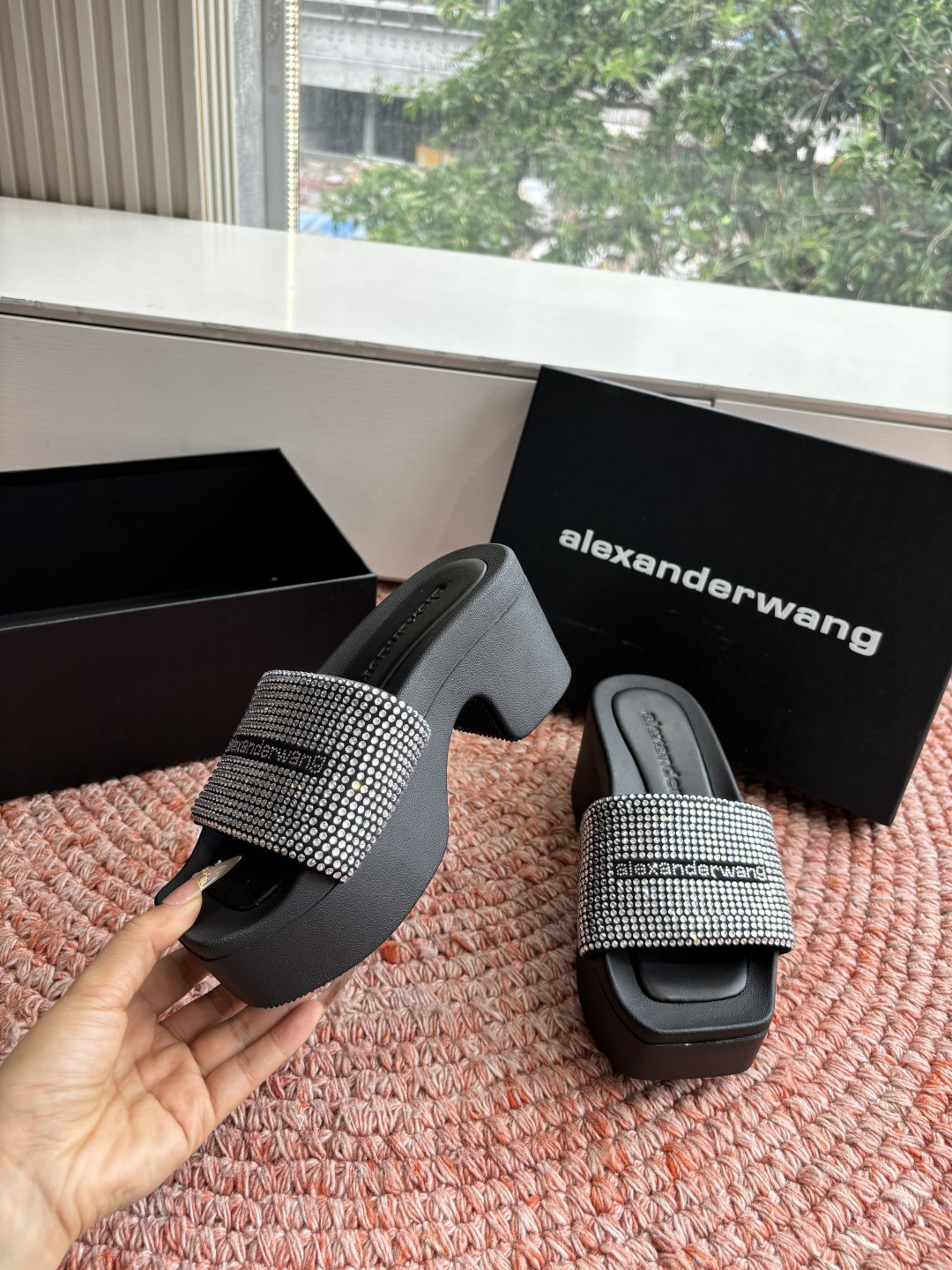 🌾G013顶级品质Alexander Wang aw carter亚历山大王 烫钻 拖鞋Jennie 大