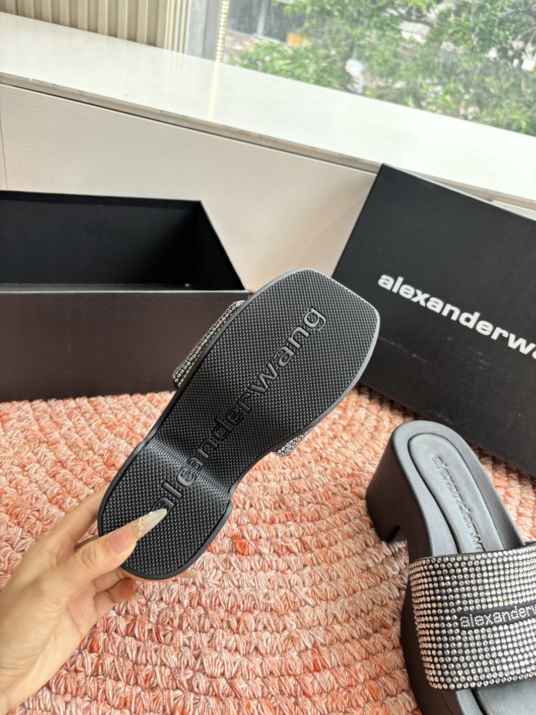 🌾G013顶级品质Alexander Wang aw carter亚历山大王 烫钻 拖鞋Jennie 大