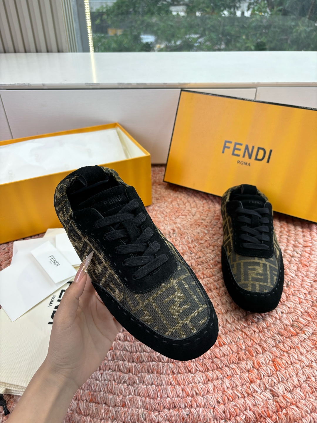 🌾G036Fendi芬迪 最新Fit系列 系带 松紧 芭蕾舞鞋 休闲鞋‼️ FENDI Fit系带低帮鞋