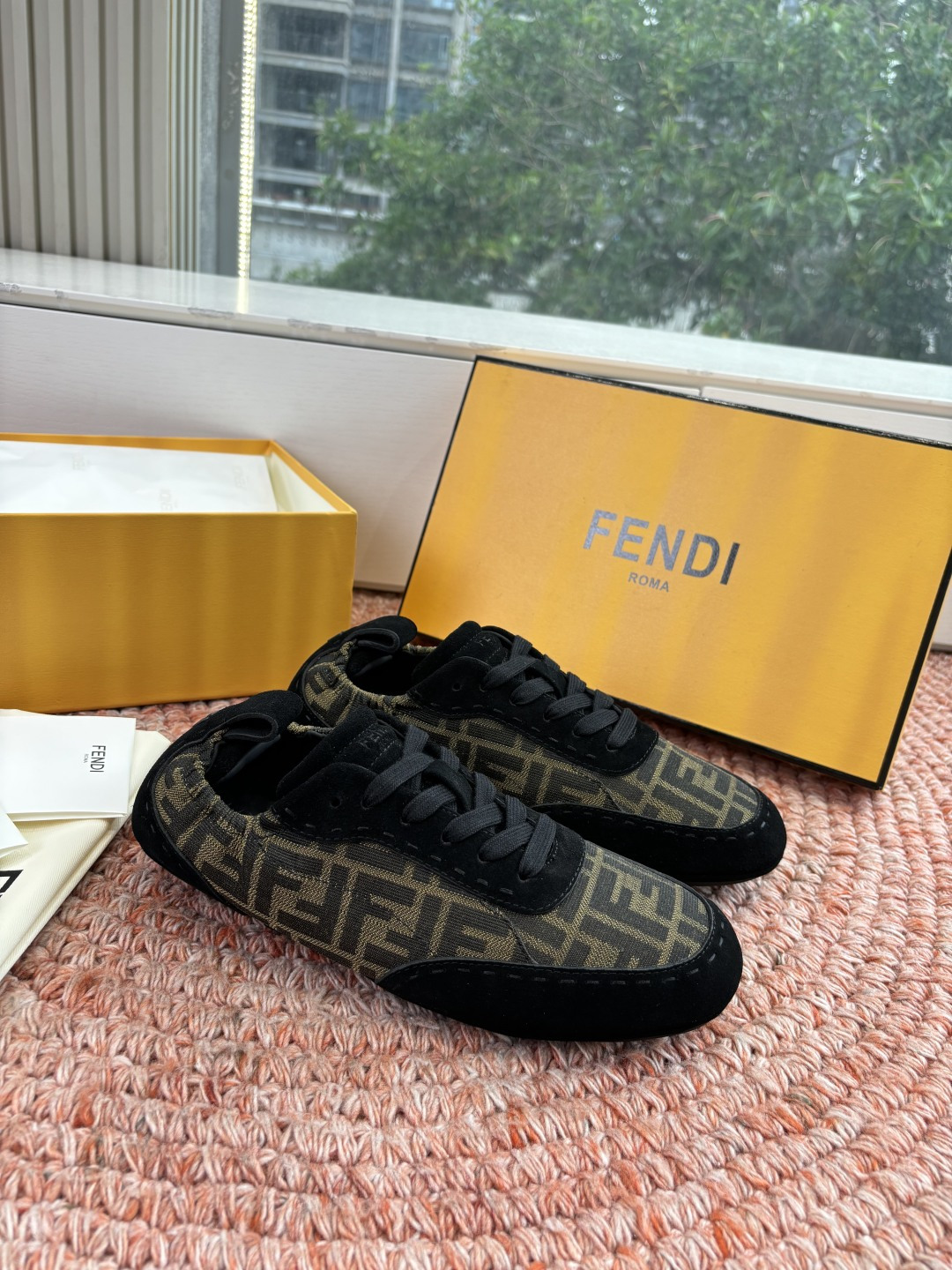 🌾G036Fendi芬迪 最新Fit系列 系带 松紧 芭蕾舞鞋 休闲鞋‼️ FENDI Fit系带低帮鞋